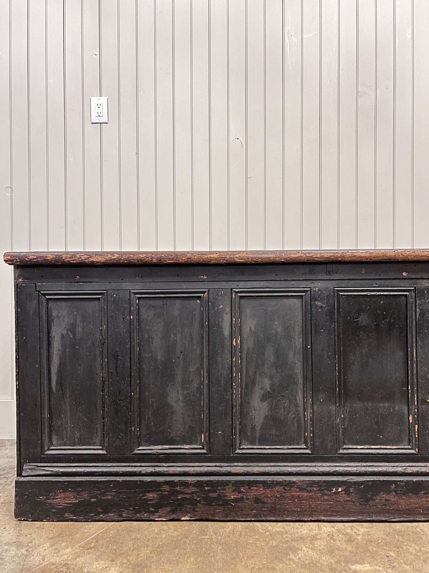 Ironmonger Counter