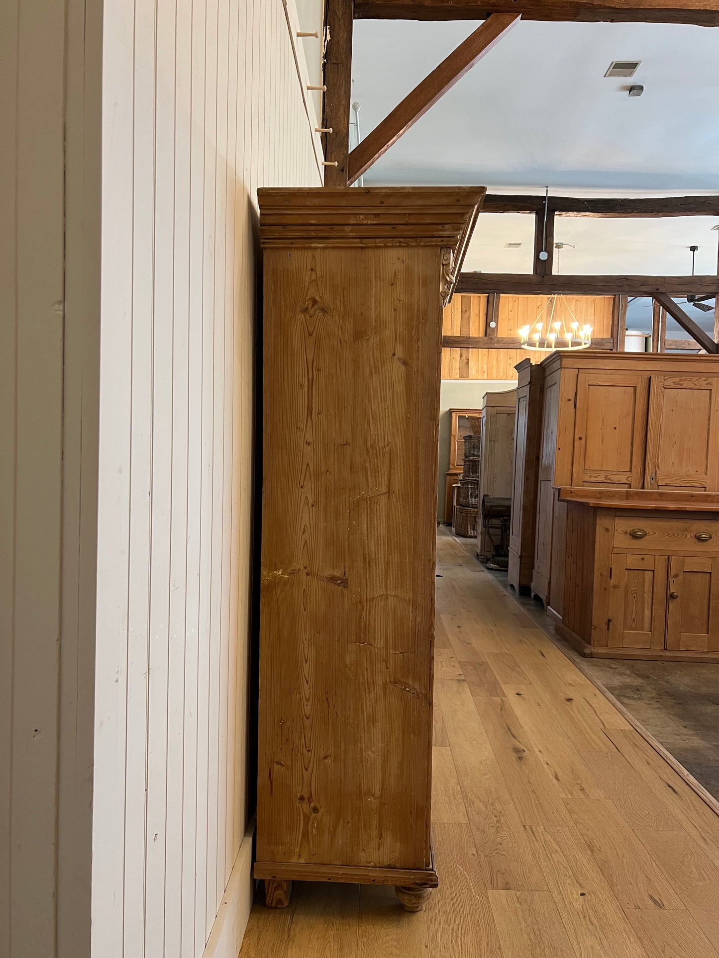 One Piece French Pine Hutch