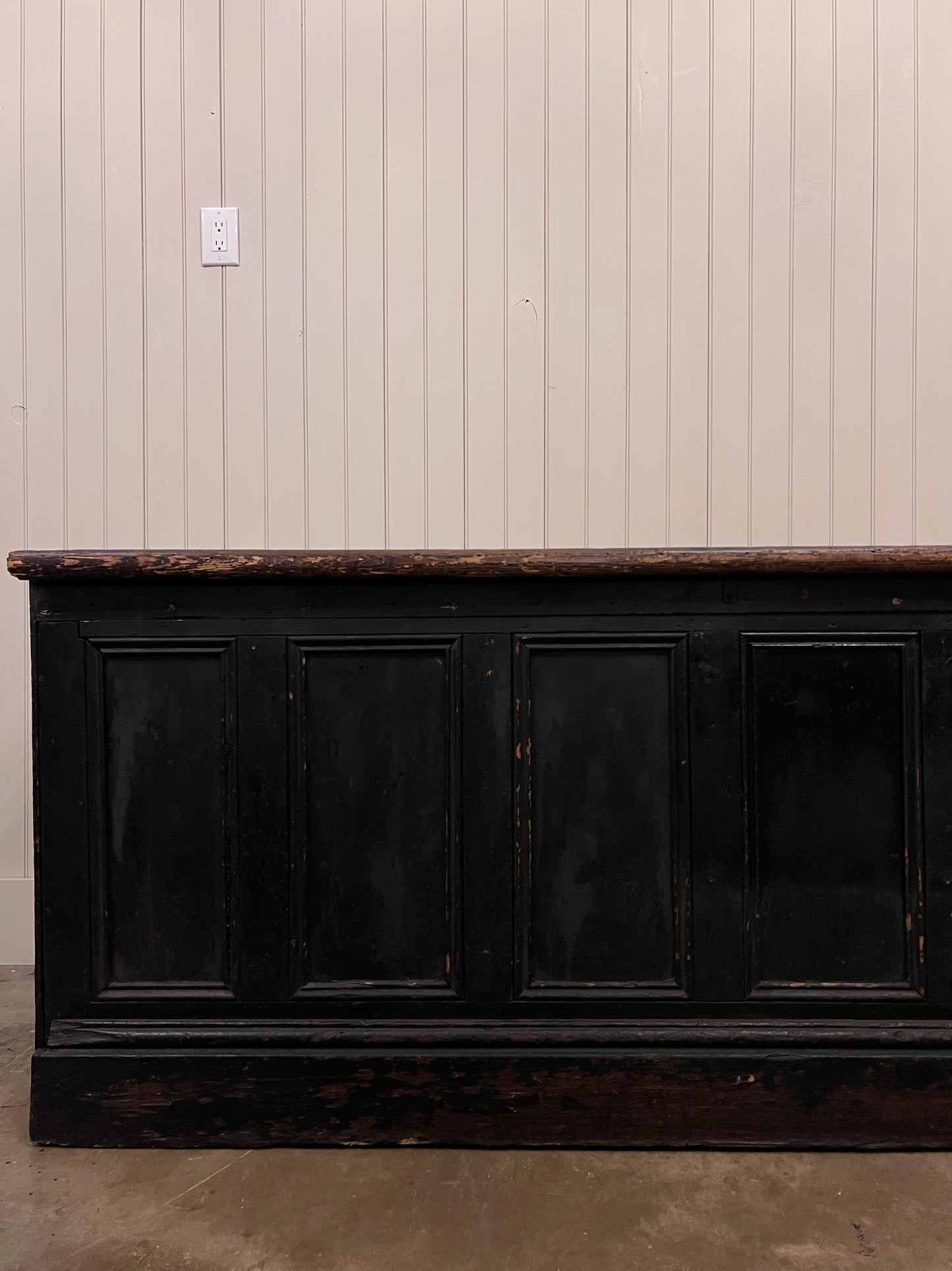 Ironmonger Counter