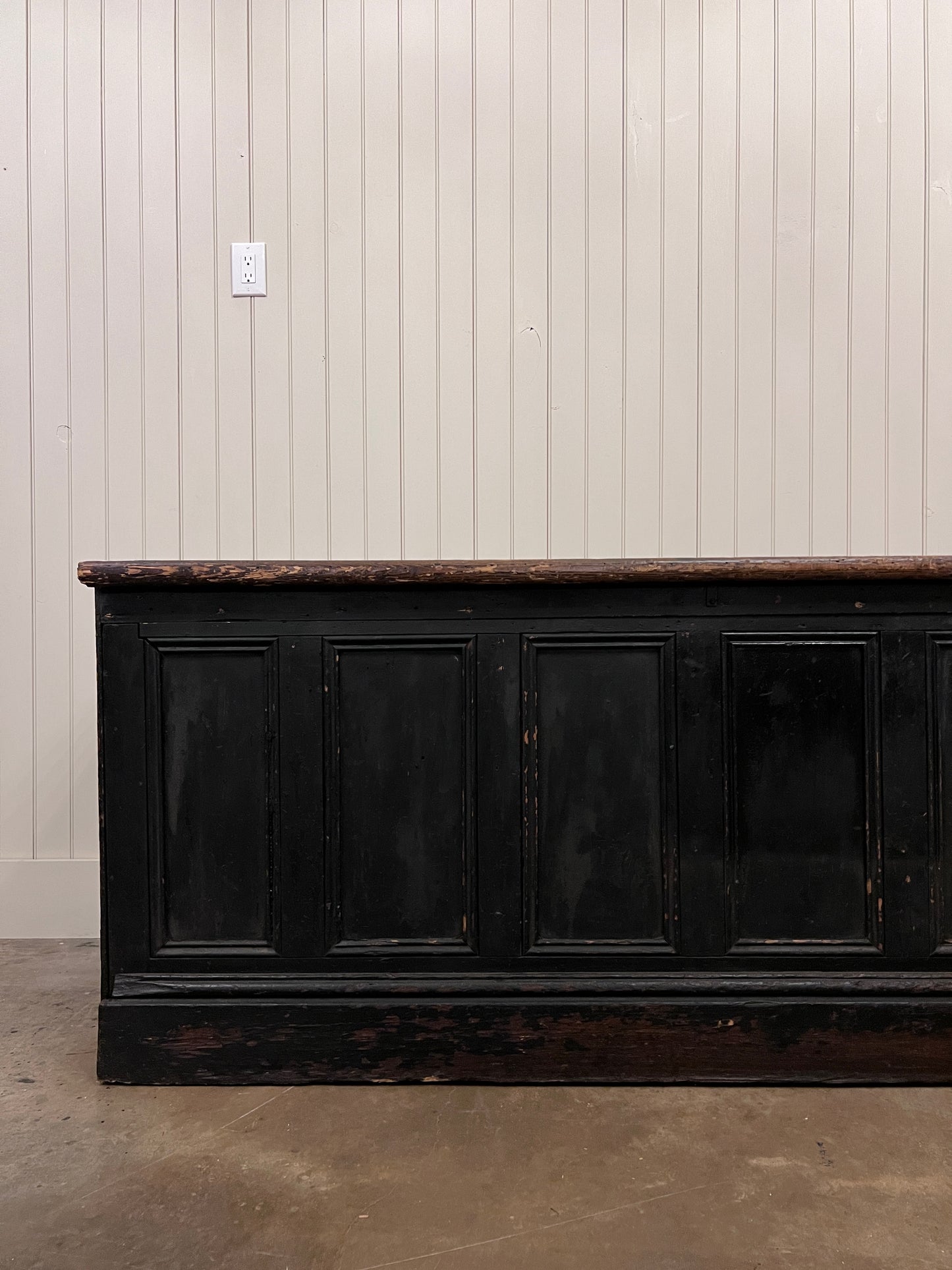 Ironmonger Counter