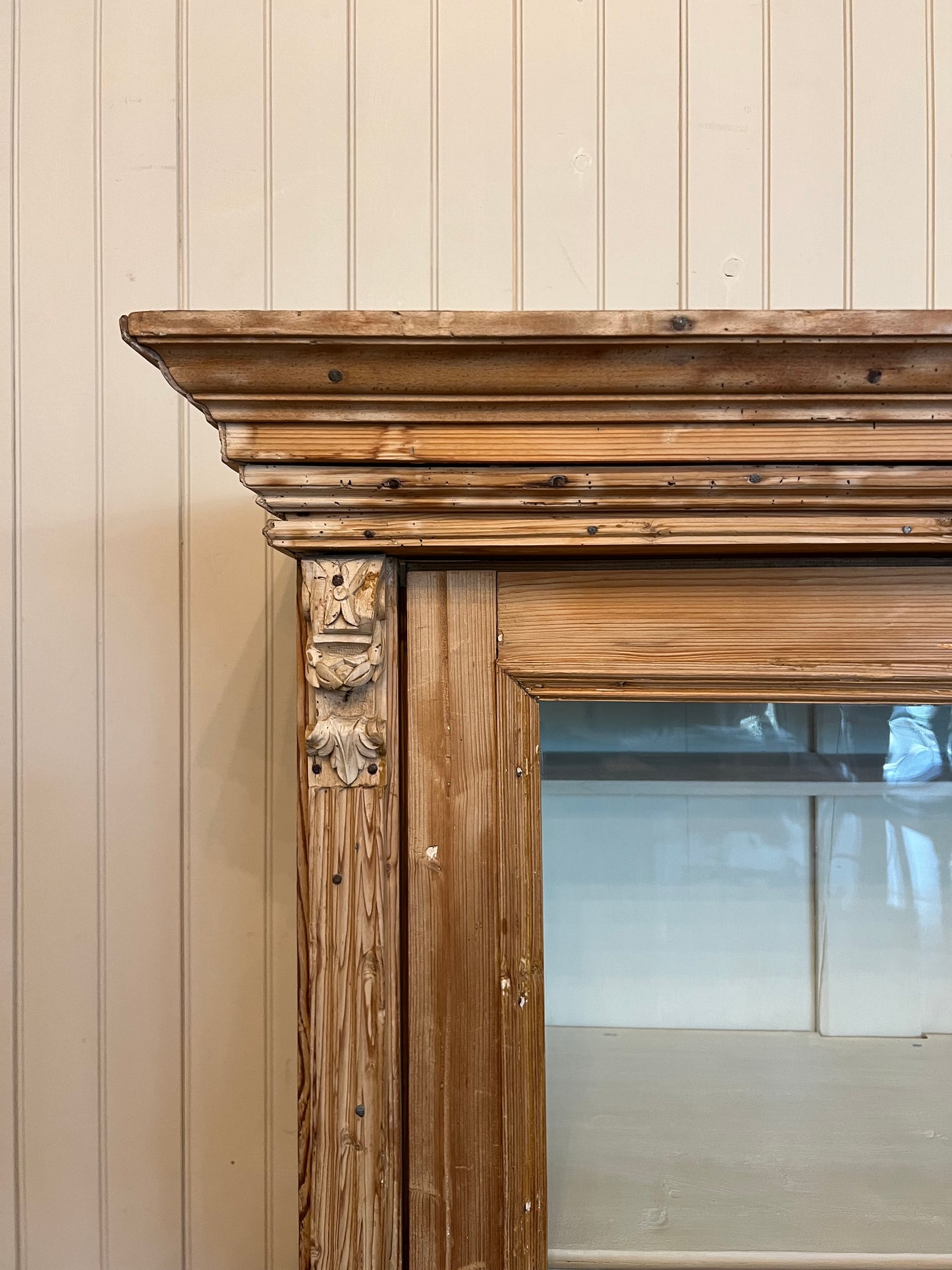 One Piece French Pine Hutch