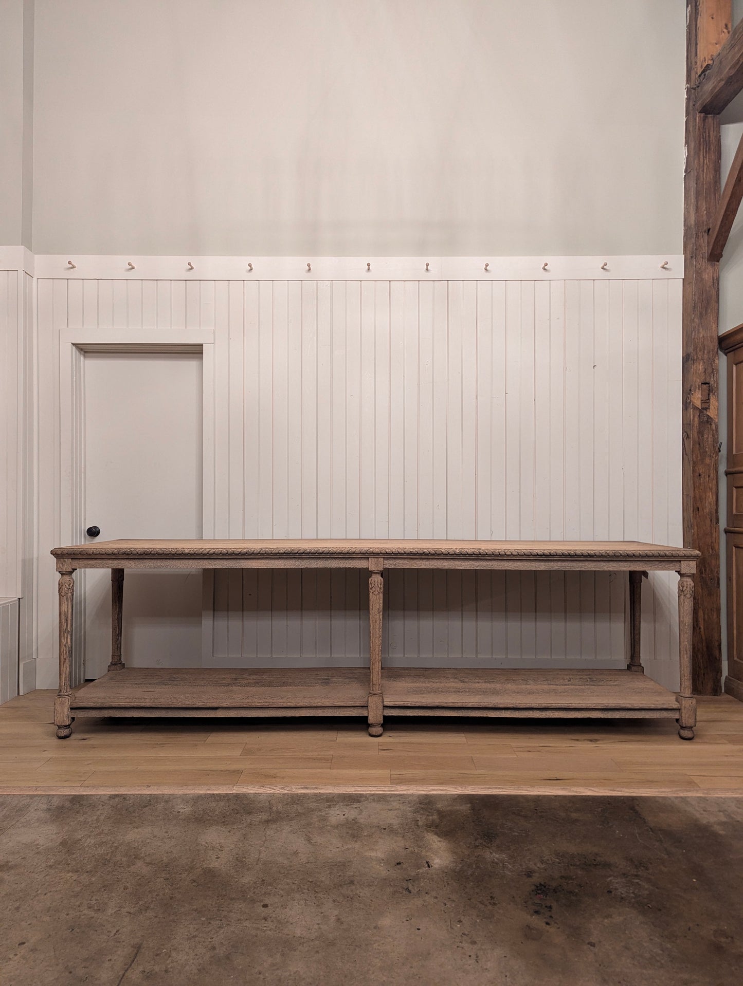 Scrubbed Oak Belgian Drapers Table 1
