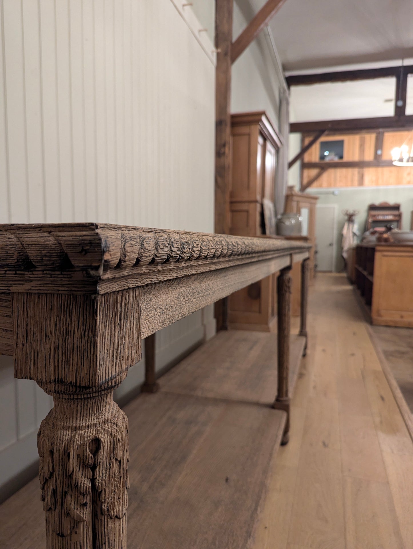 Scrubbed Oak Belgian Drapers Table 1