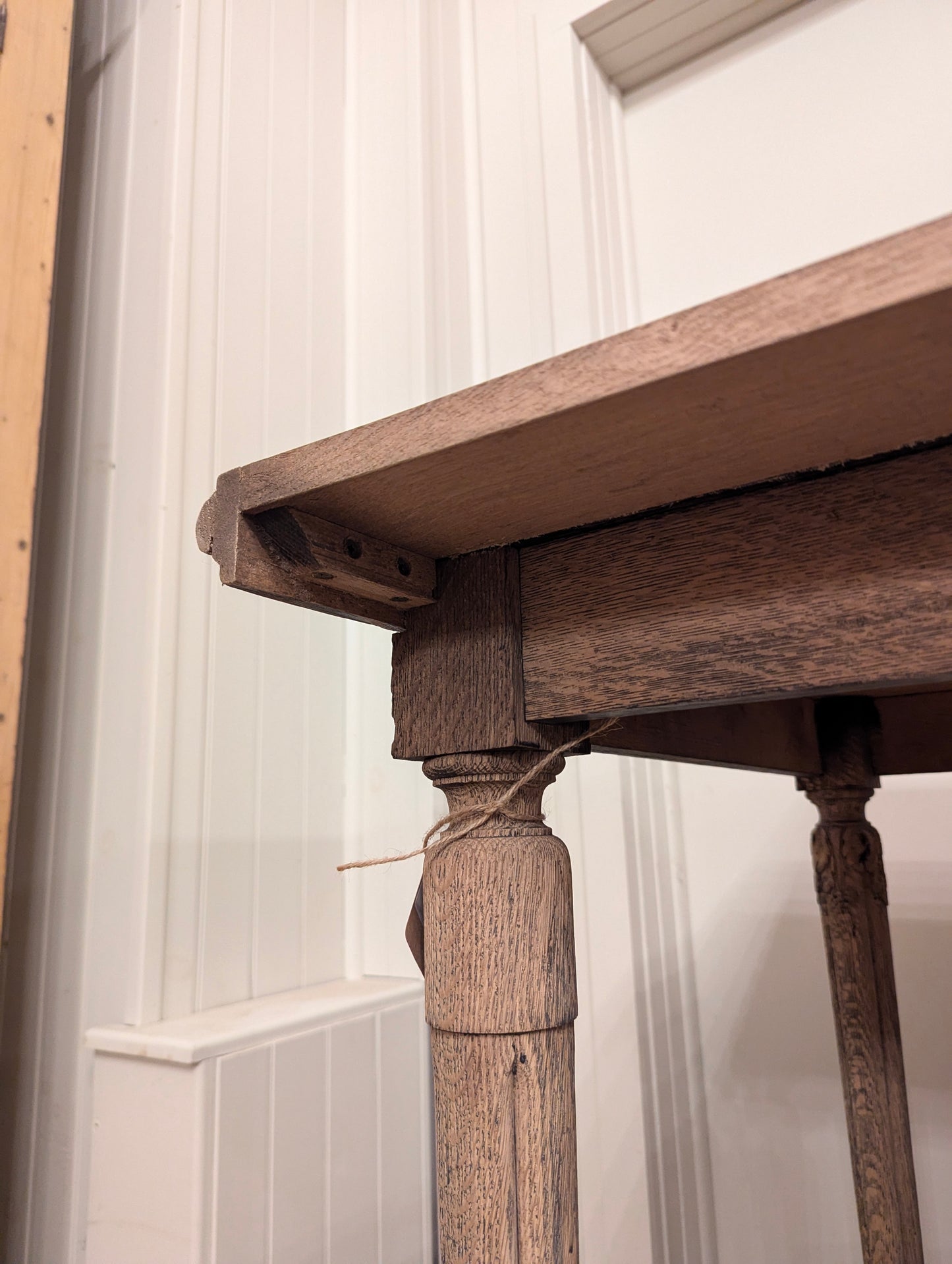 Scrubbed Oak Belgian Drapers Table 1
