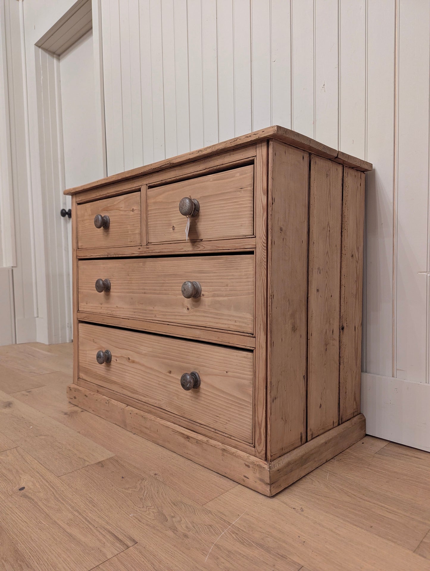 English Pine 2 Over 2 Chest