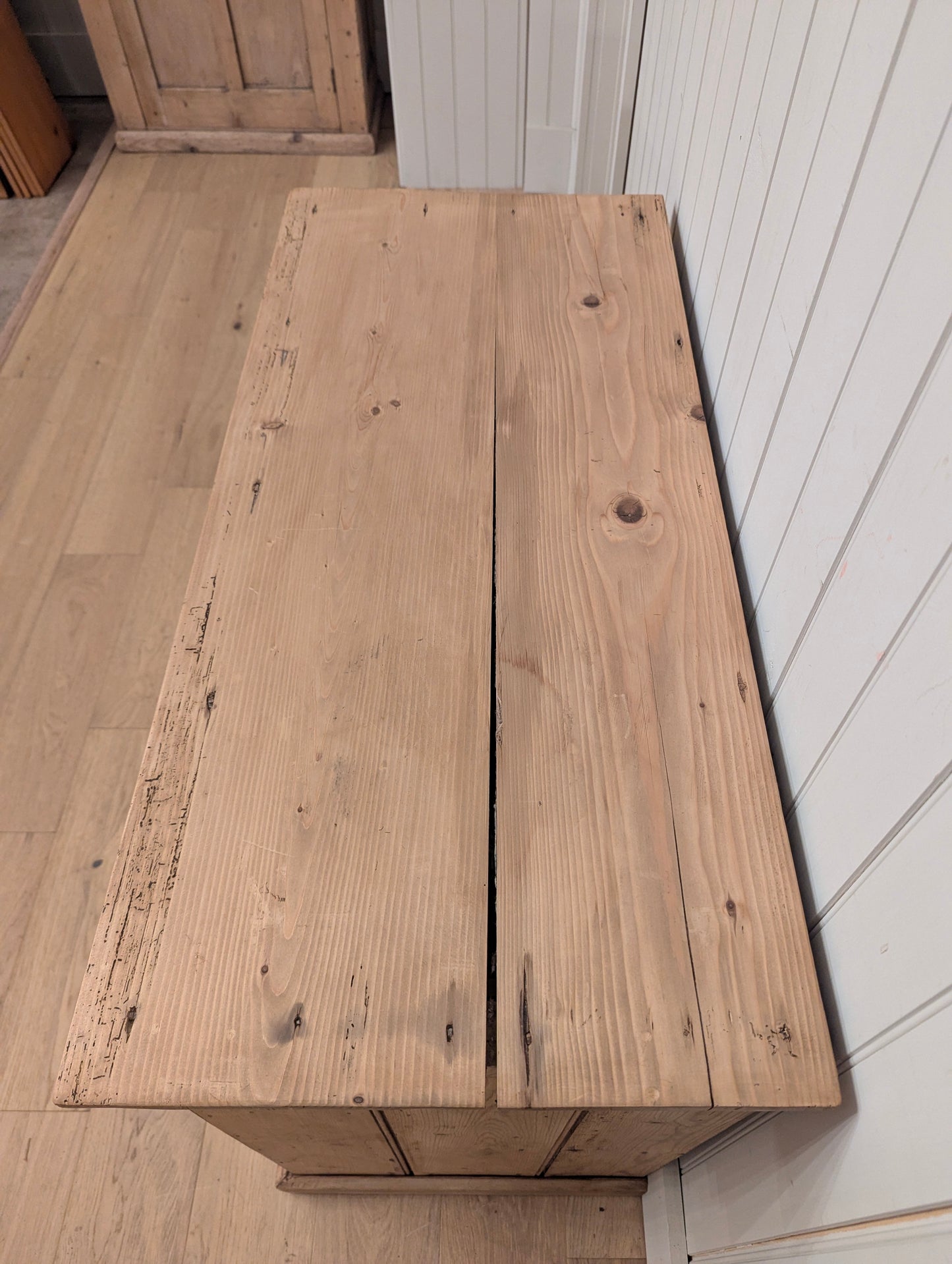 English Pine 2 Over 2 Chest
