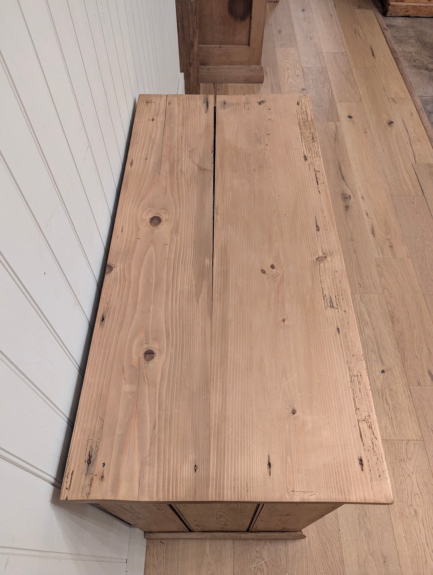 English Pine 2 Over 2 Chest