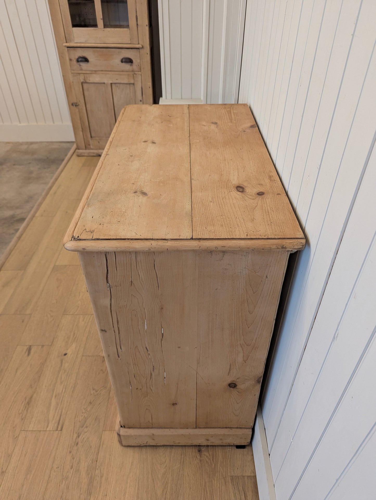 Victorian Pine 2 Over 3 Chest