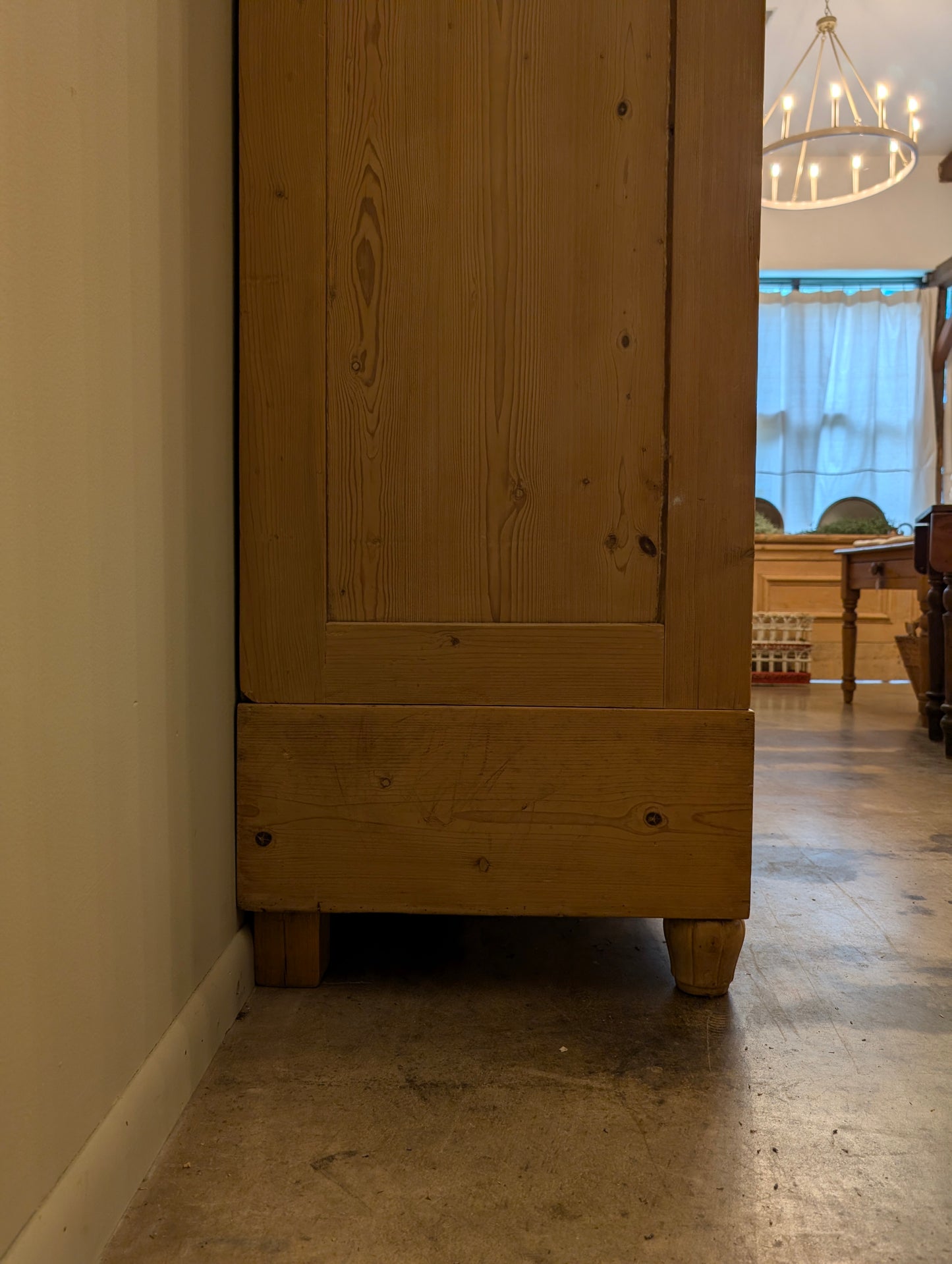Mellow Pine Triple Door Wardrobe w/Mirror
