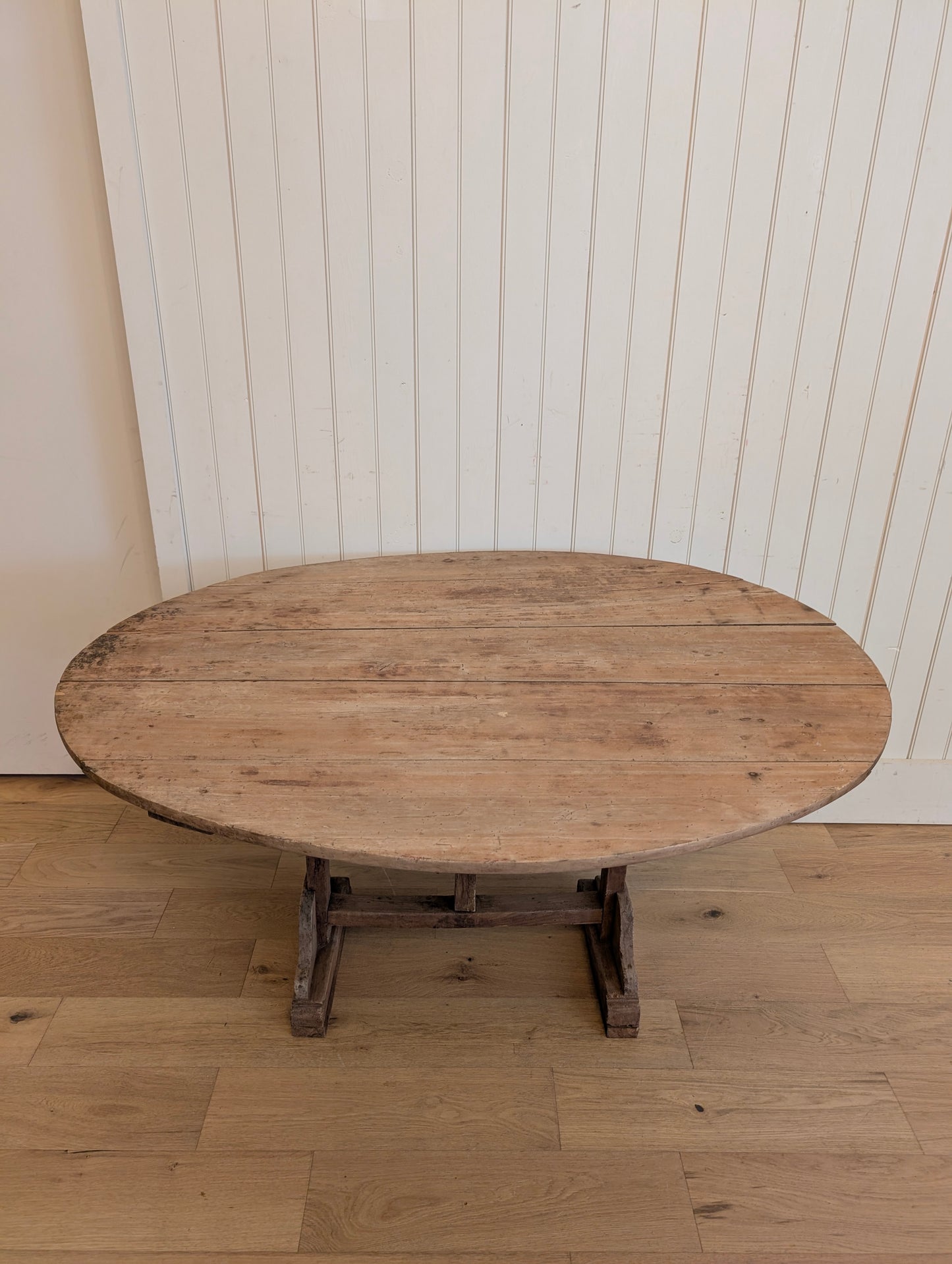 Oblong French Vineyard Table