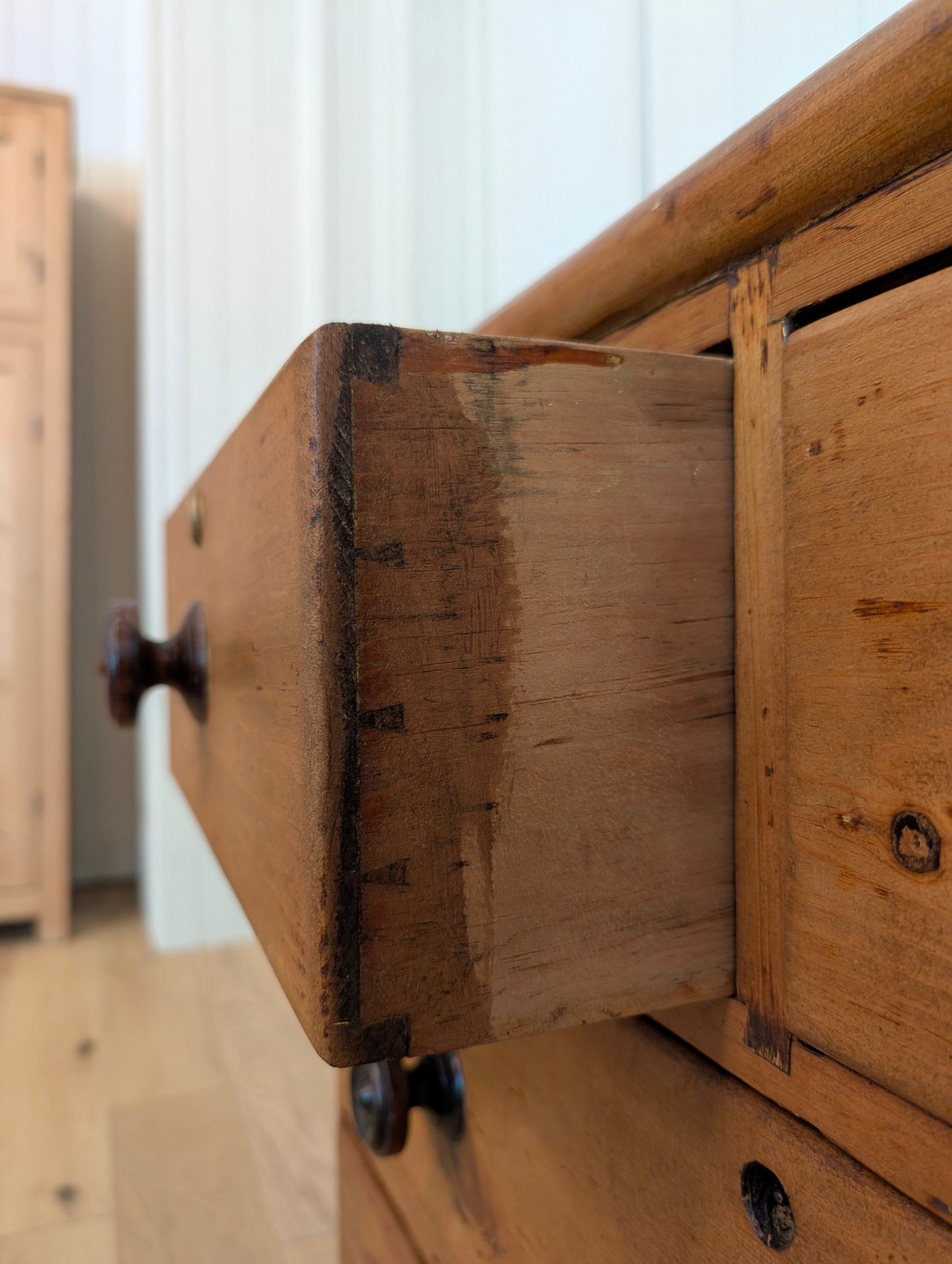 2 Over 2 Pine Chest - Dark Knob