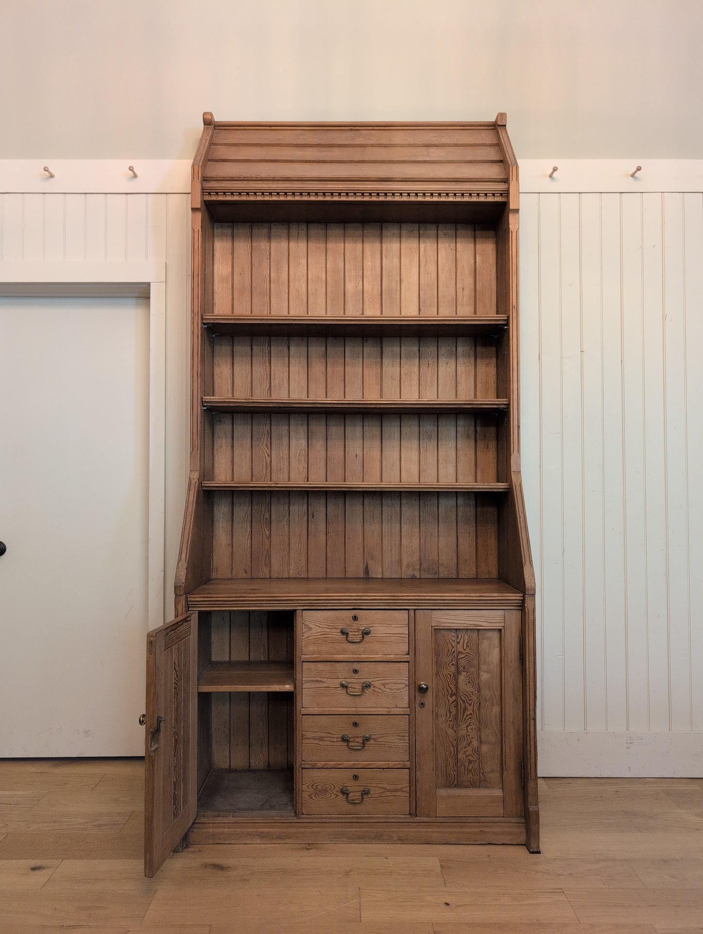 Edwardian Pine Church Hutch