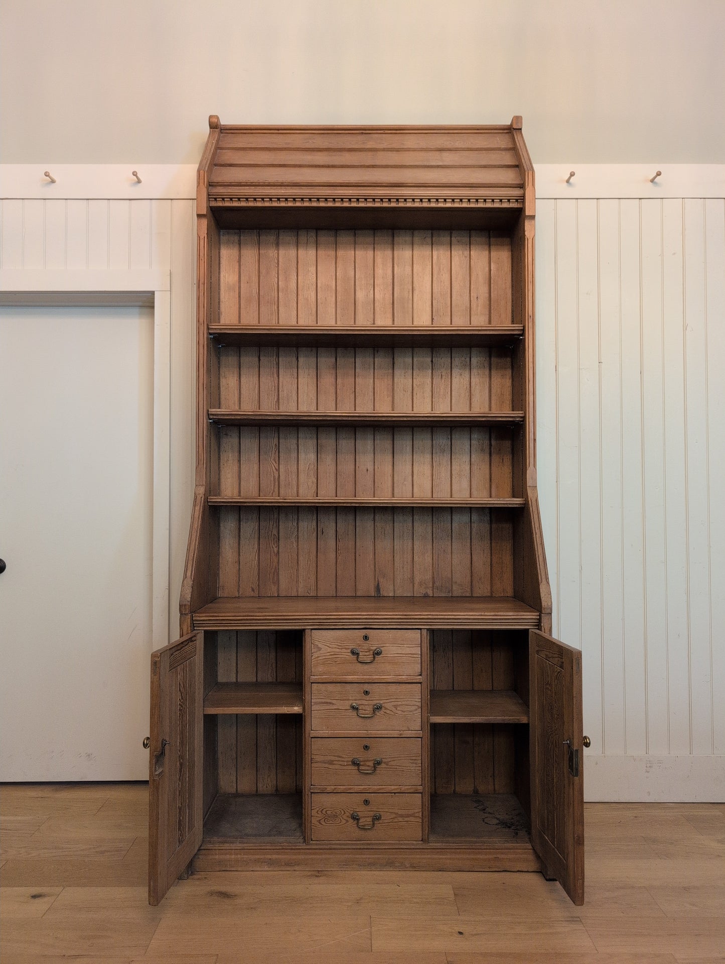 Edwardian Pine Church Hutch