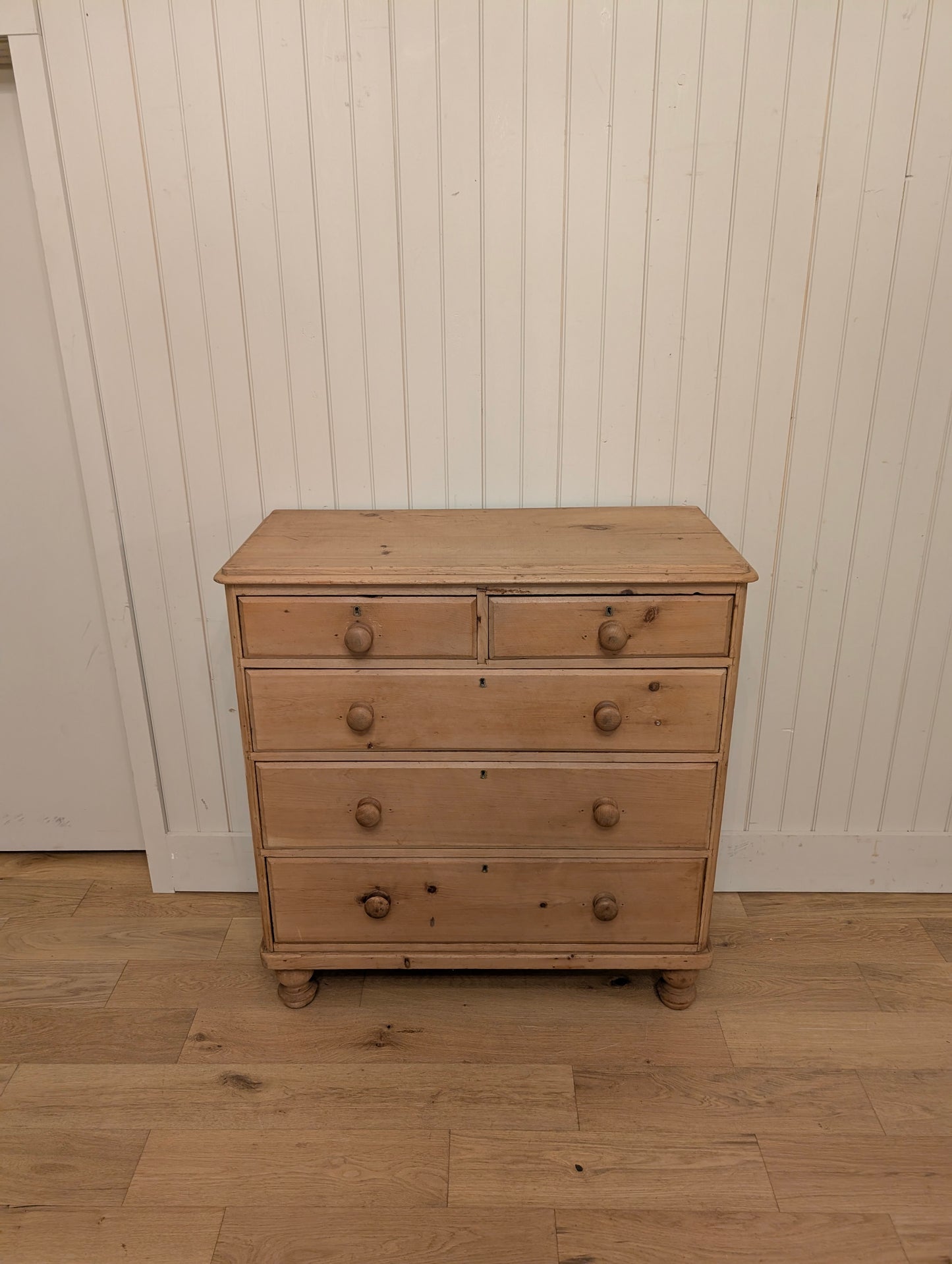 Handsome Pine 2 Over 3 Chest