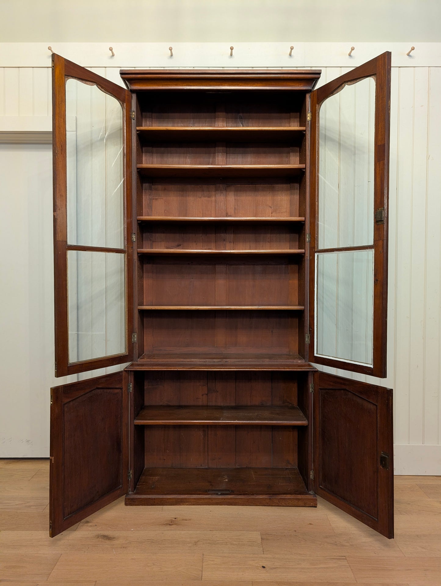 Glass Door Mahogany Hutch