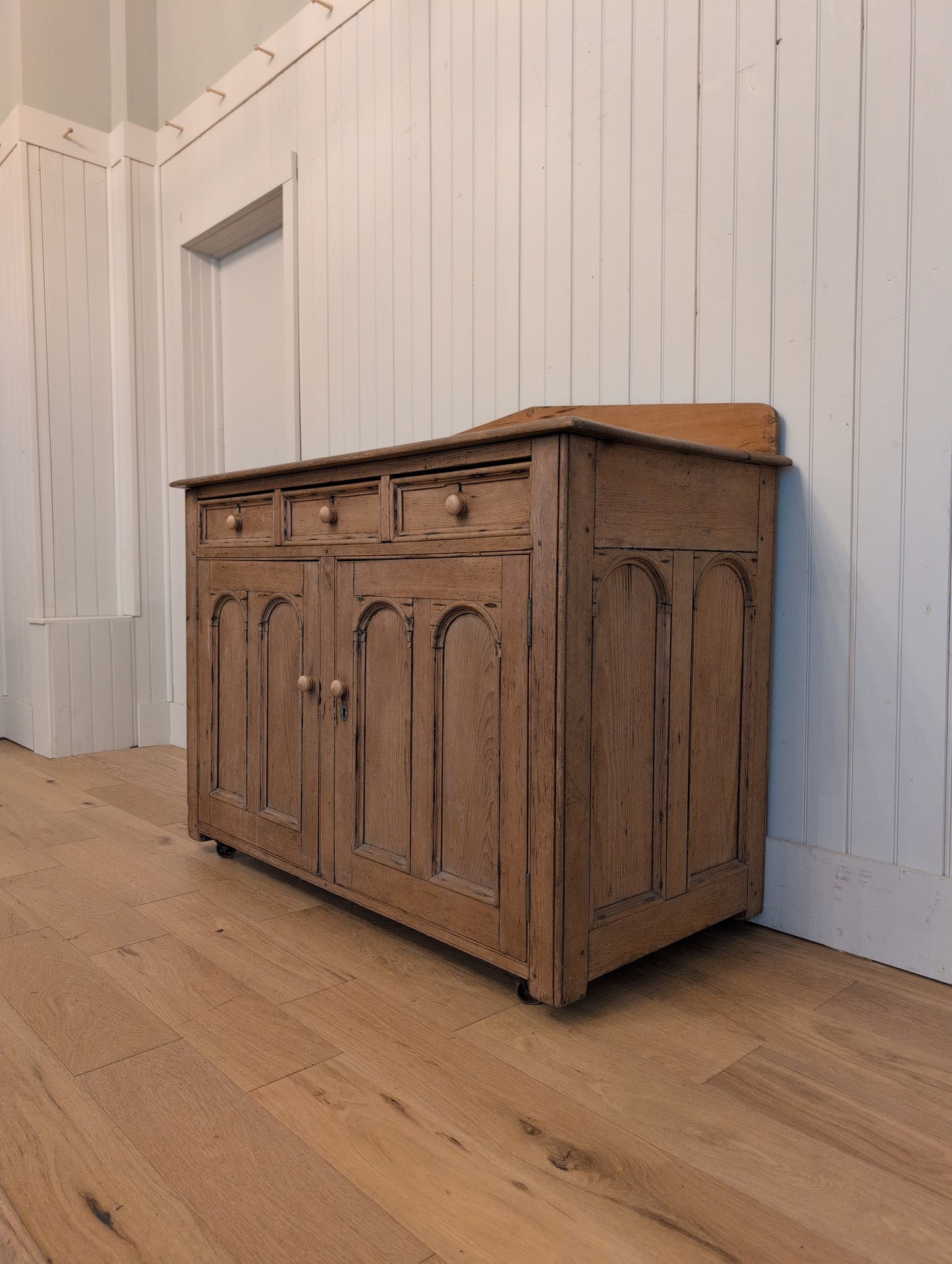 Arched Door Pine Sideboard