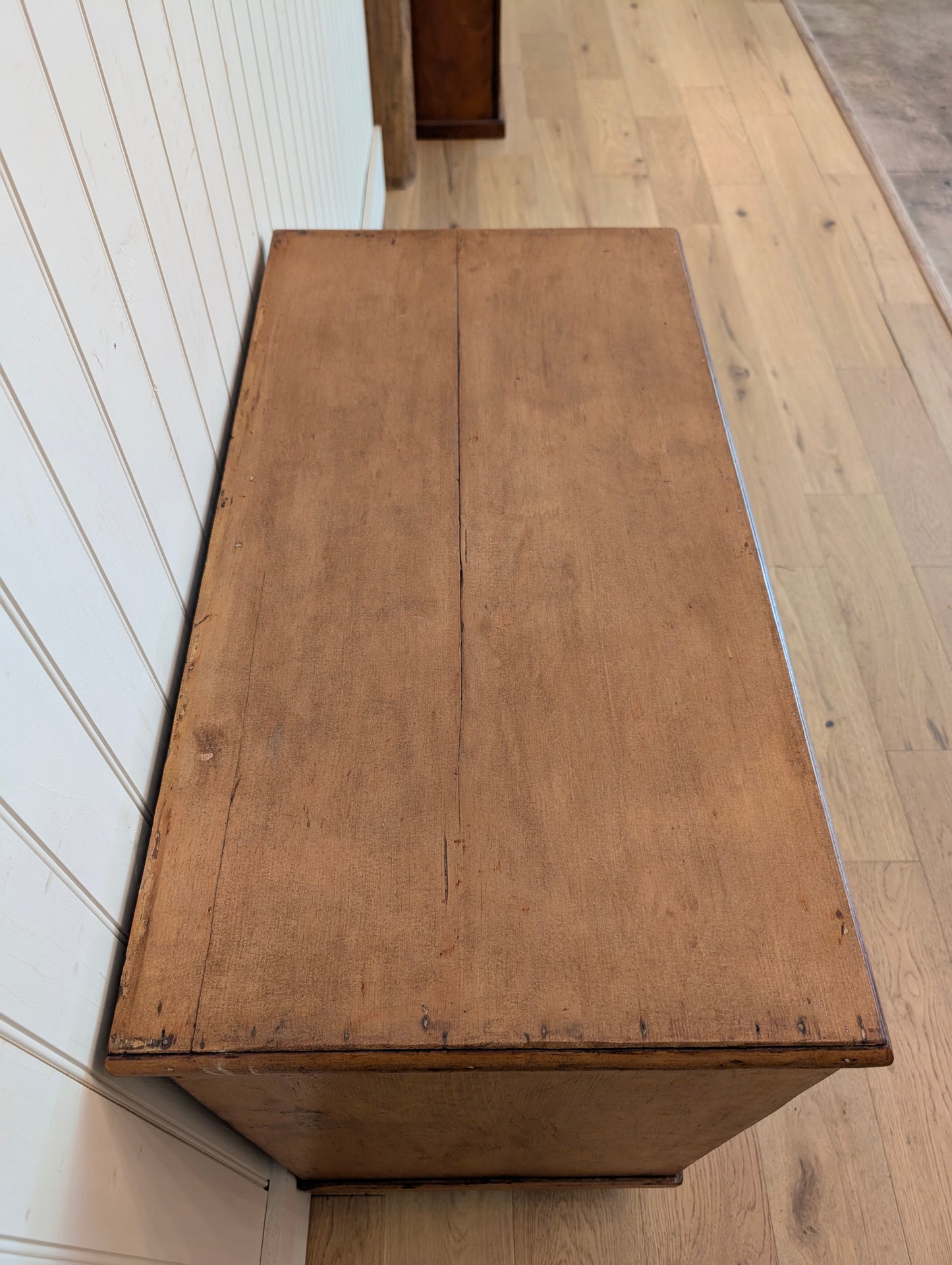 2 Over 2 Pine Chest - Dark Knob