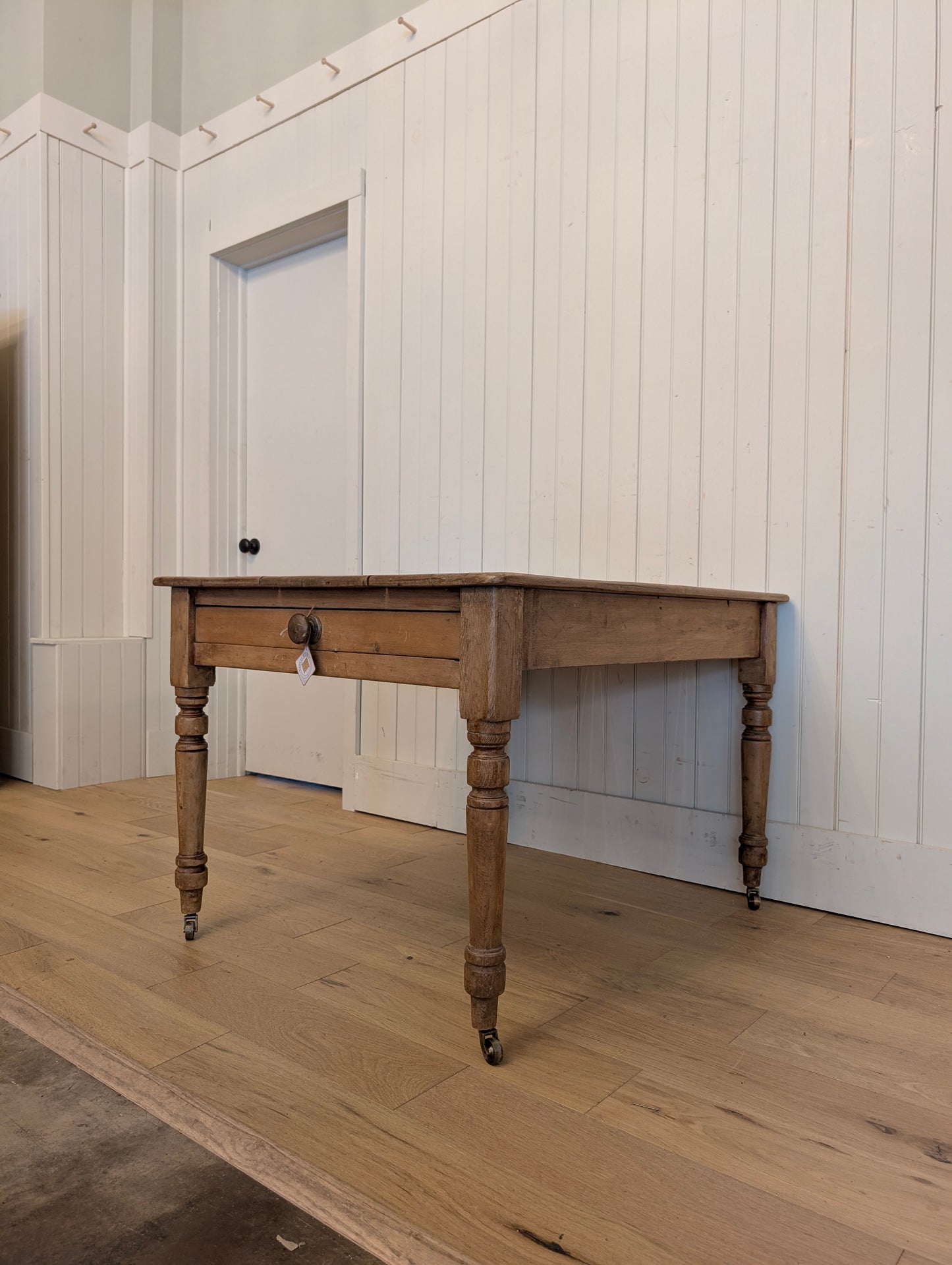Single Drawer Pine Kitchen Table