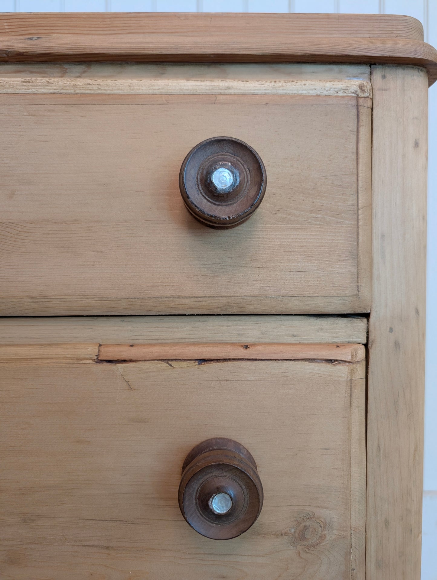 Petite 3 Drawer Chest