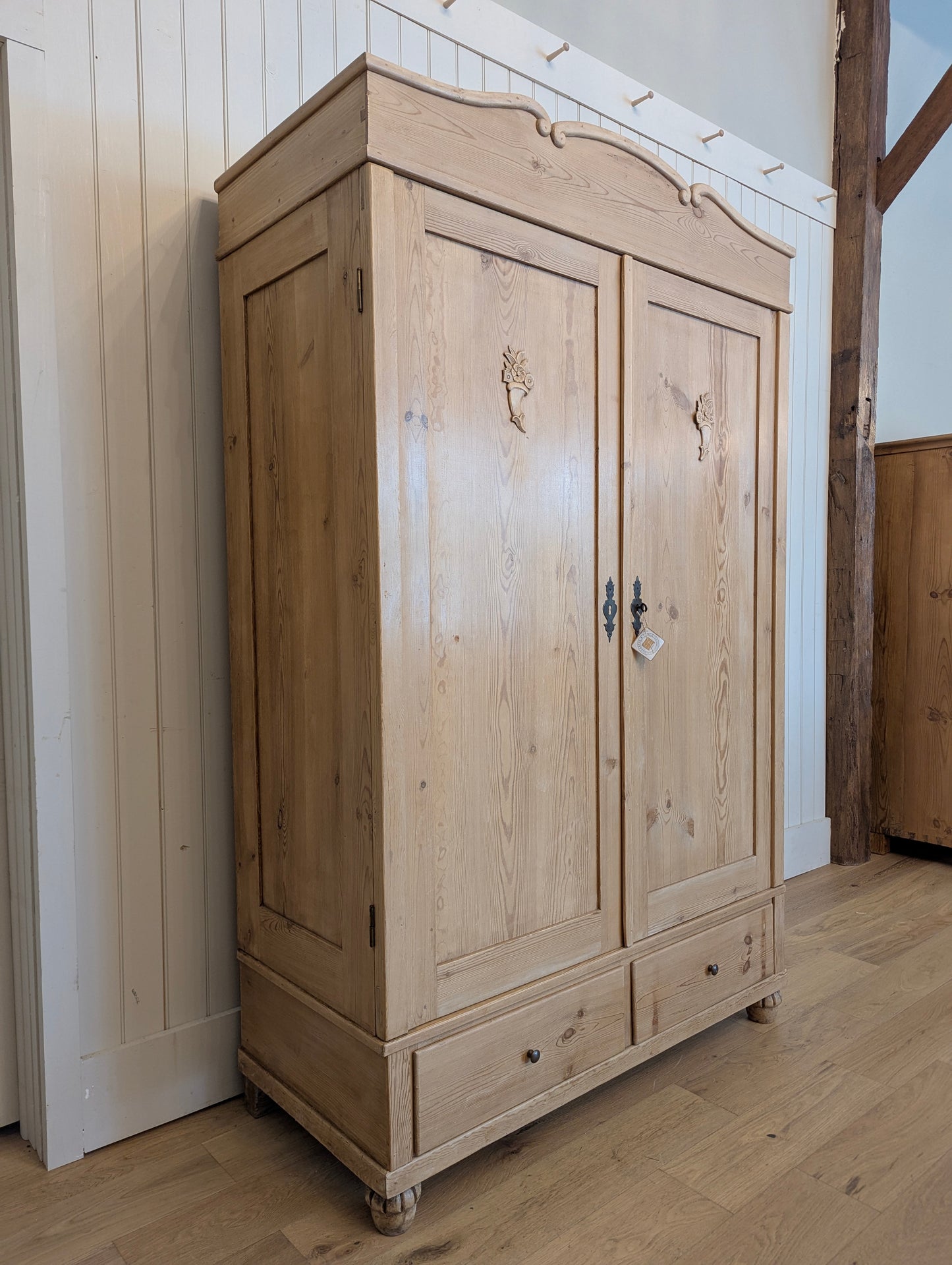 Double Door/Drawer Knockdown 1