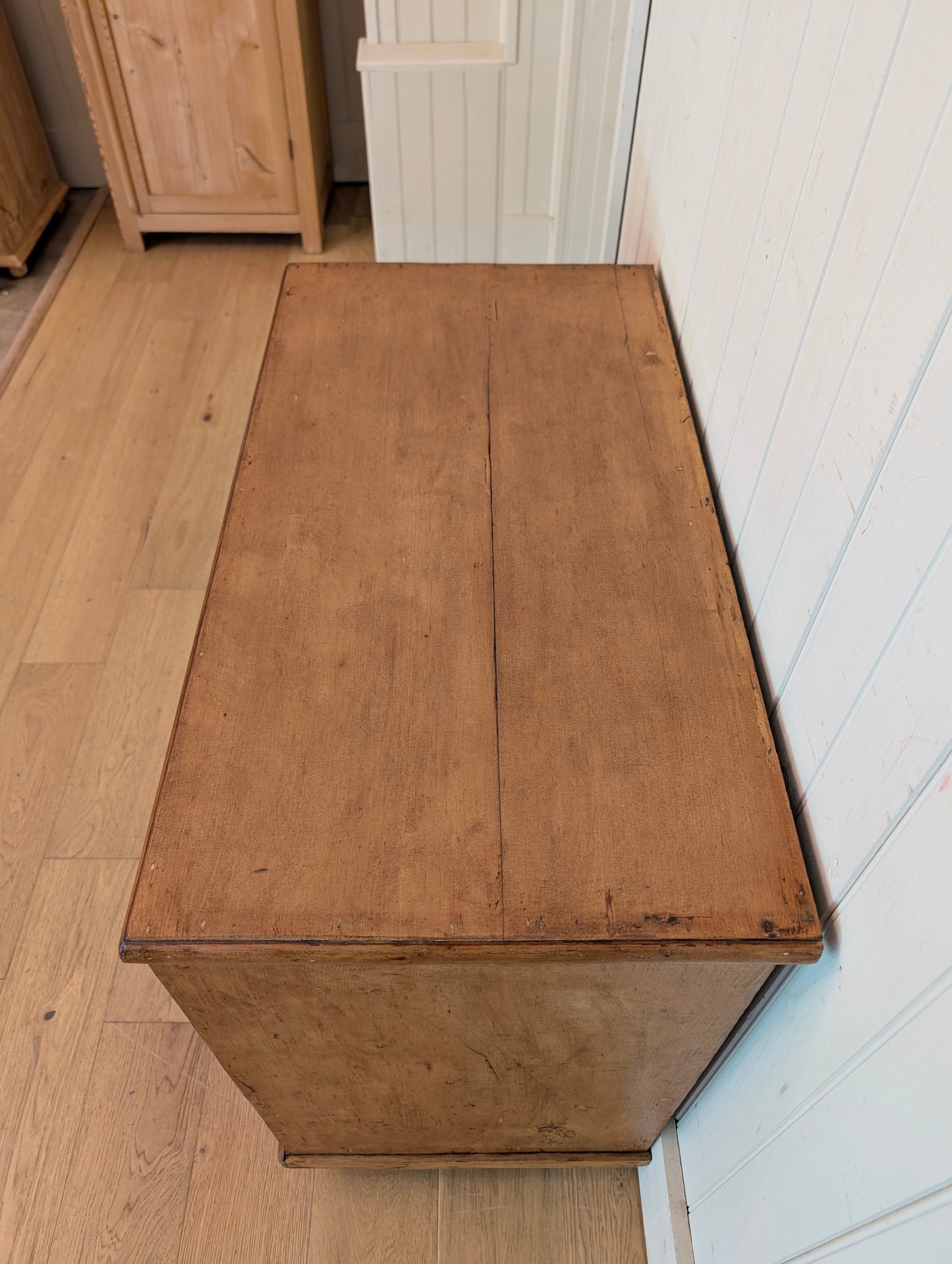2 Over 2 Pine Chest - Dark Knob