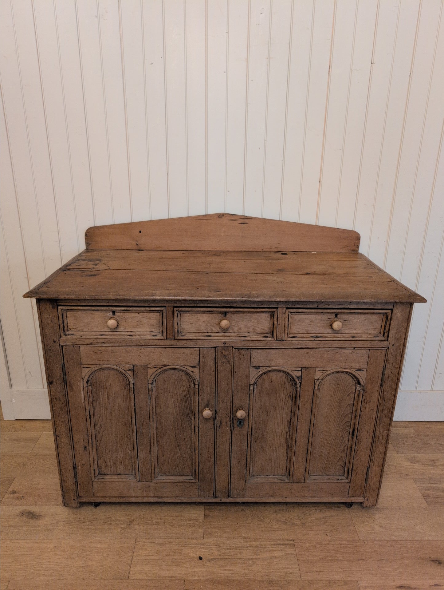 Arched Door Pine Sideboard
