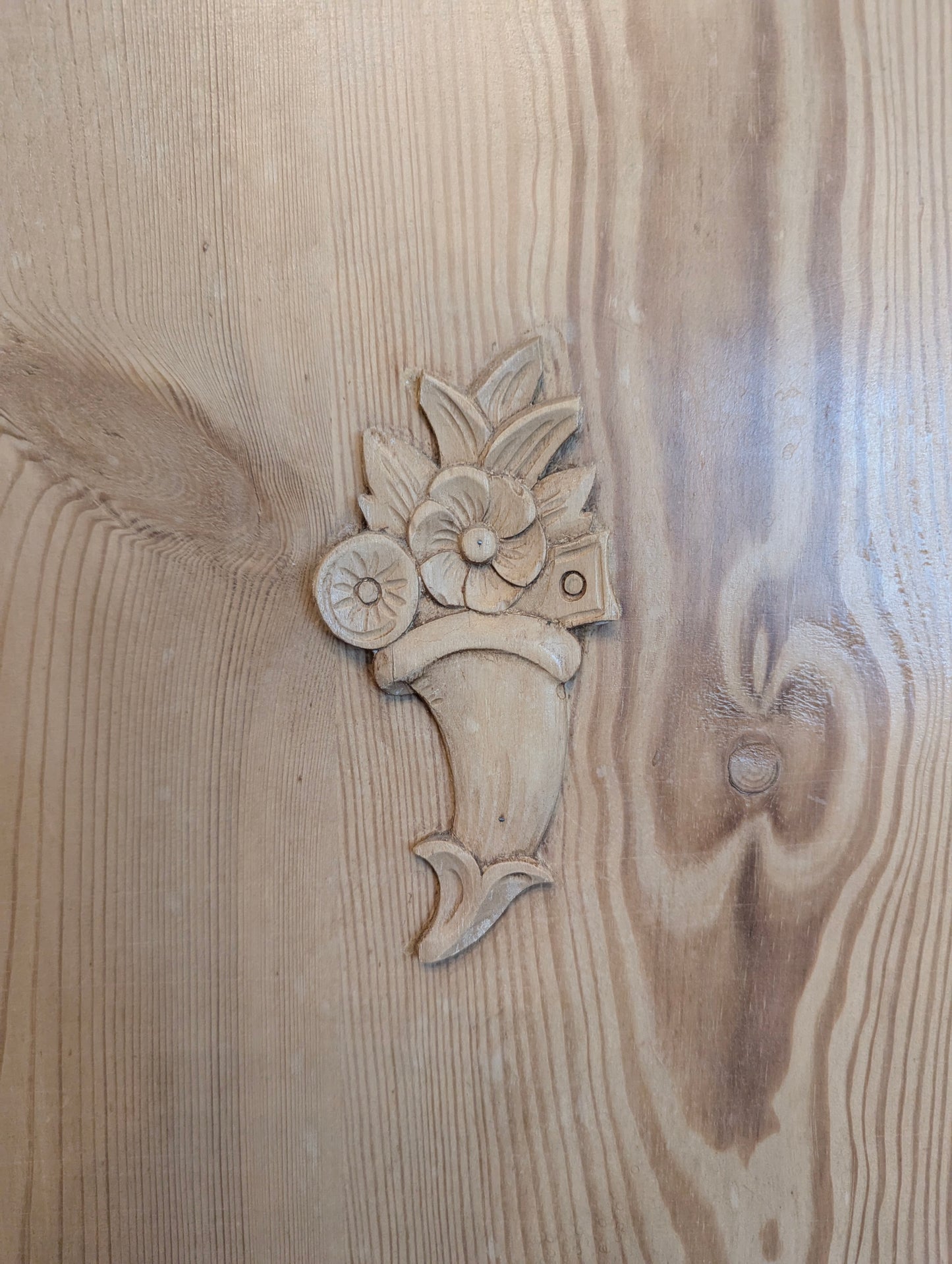 Double Door/Drawer Knockdown 1