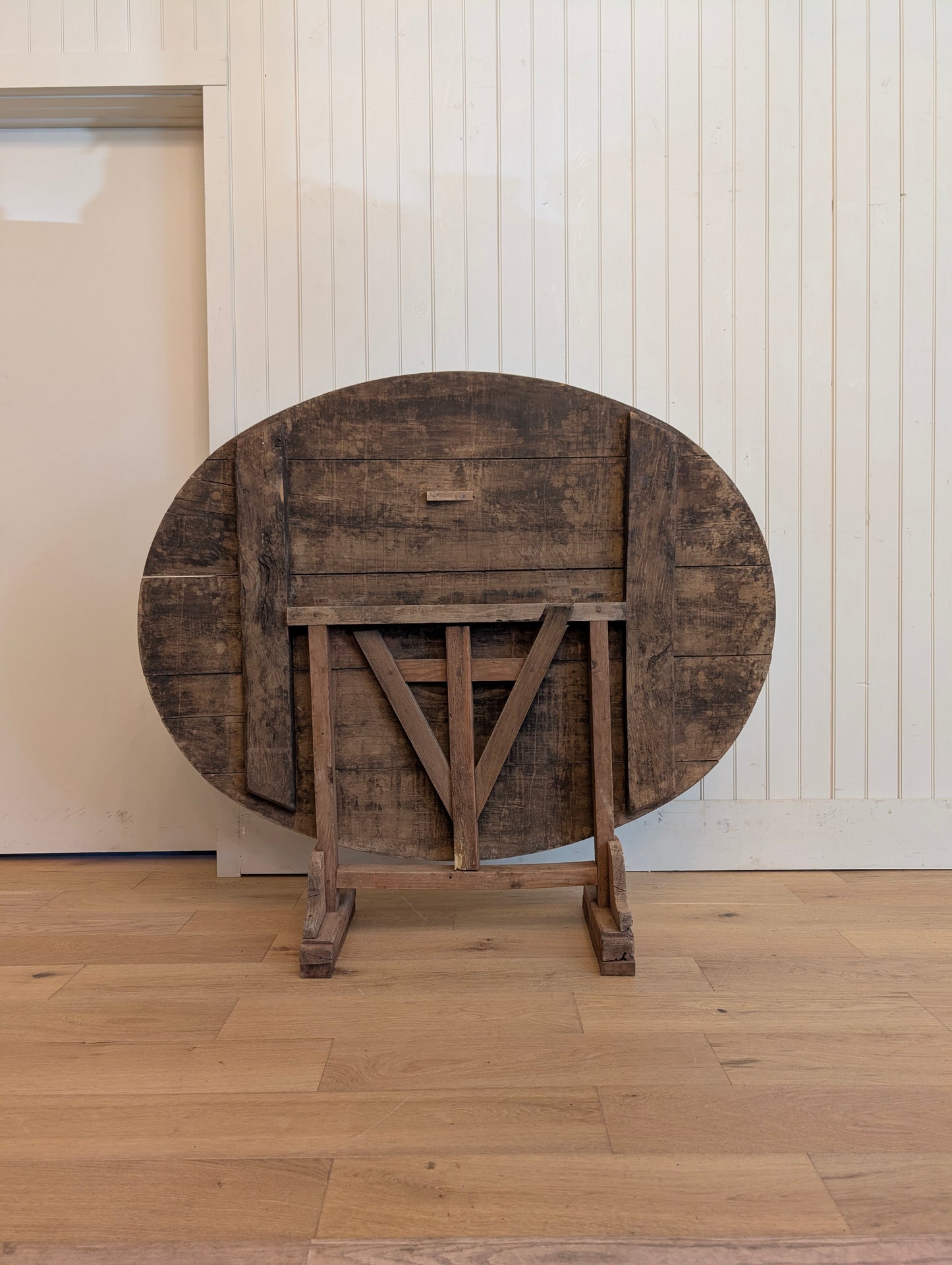 Oblong French Vineyard Table