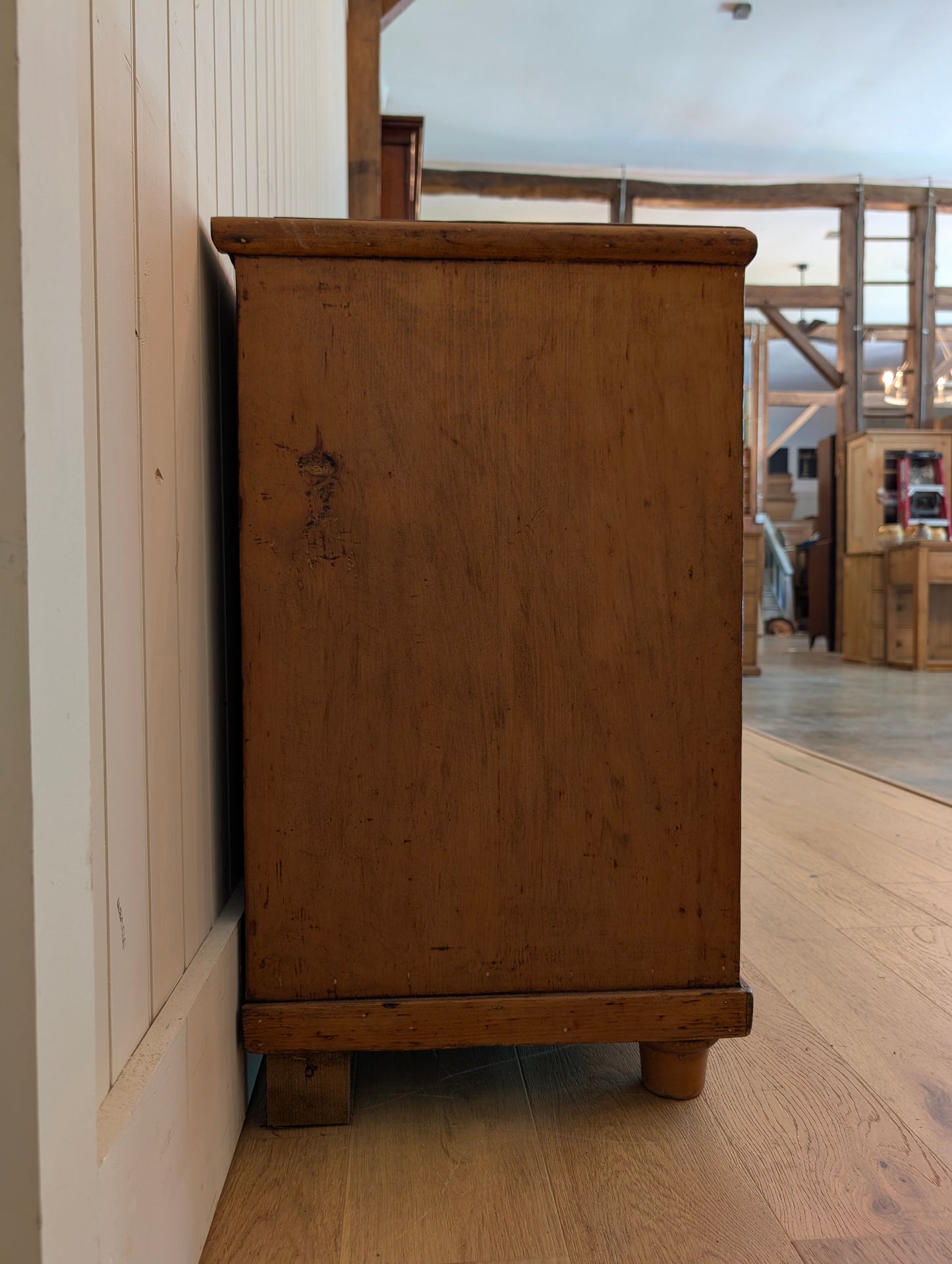 2 Over 2 Pine Chest - Dark Knob