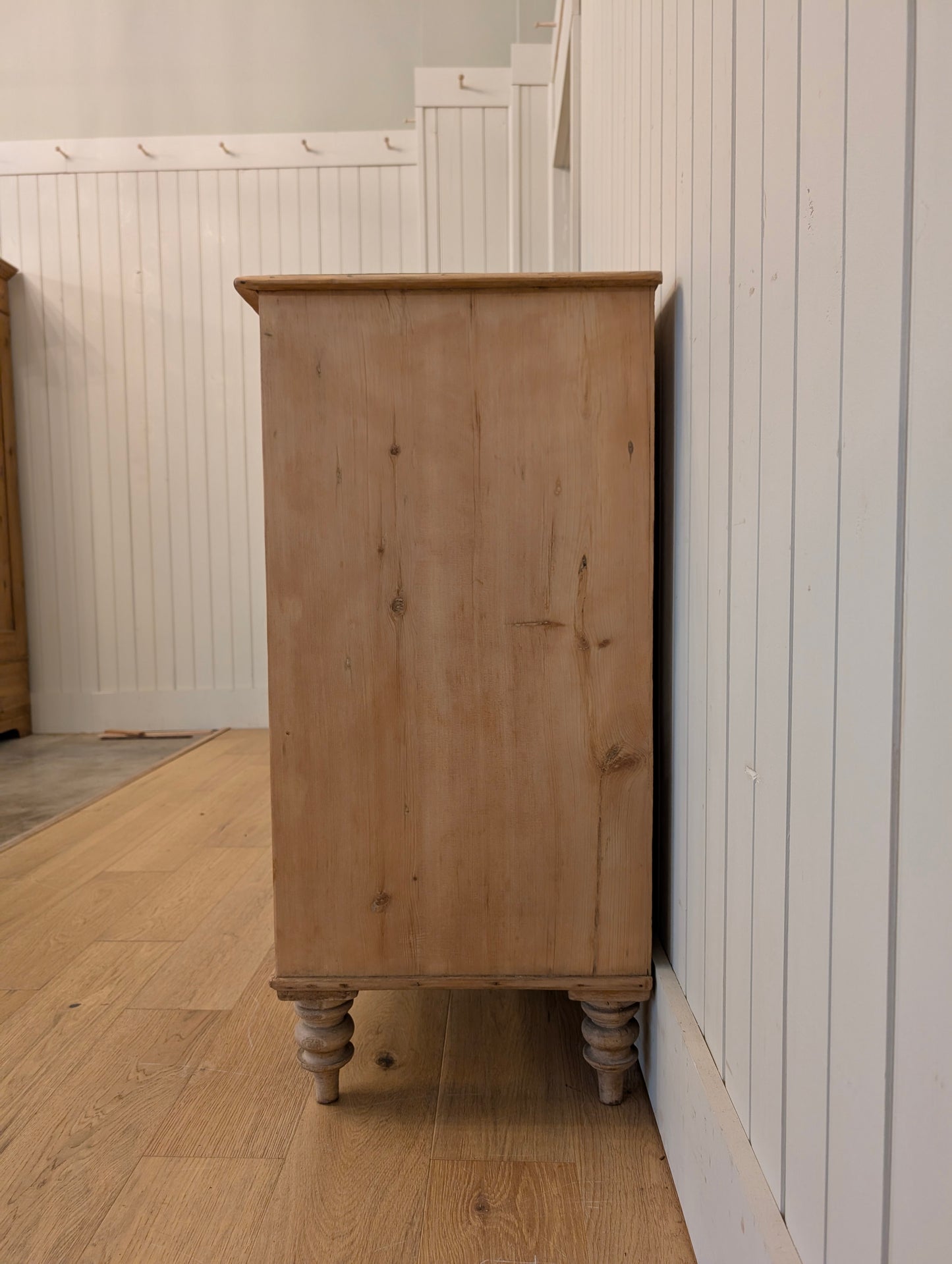 Victorian Pine Chest of Drawers