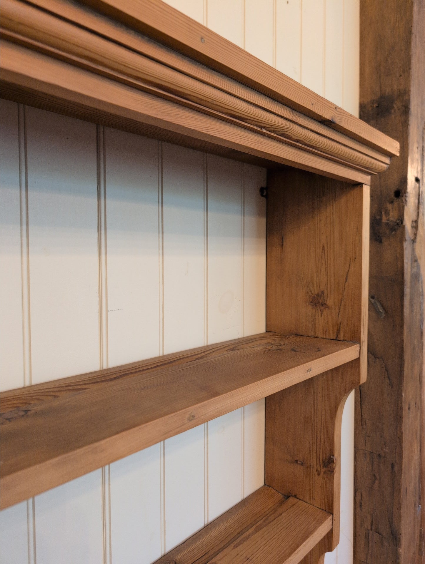English Pine Potboard Hutch