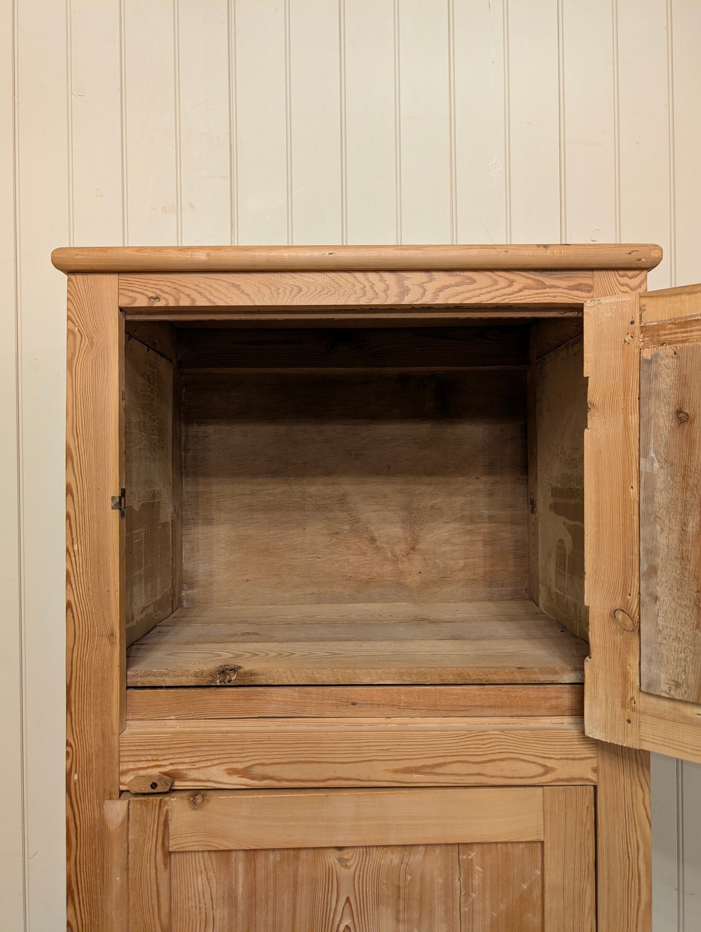 Slim Linen Cupboard
