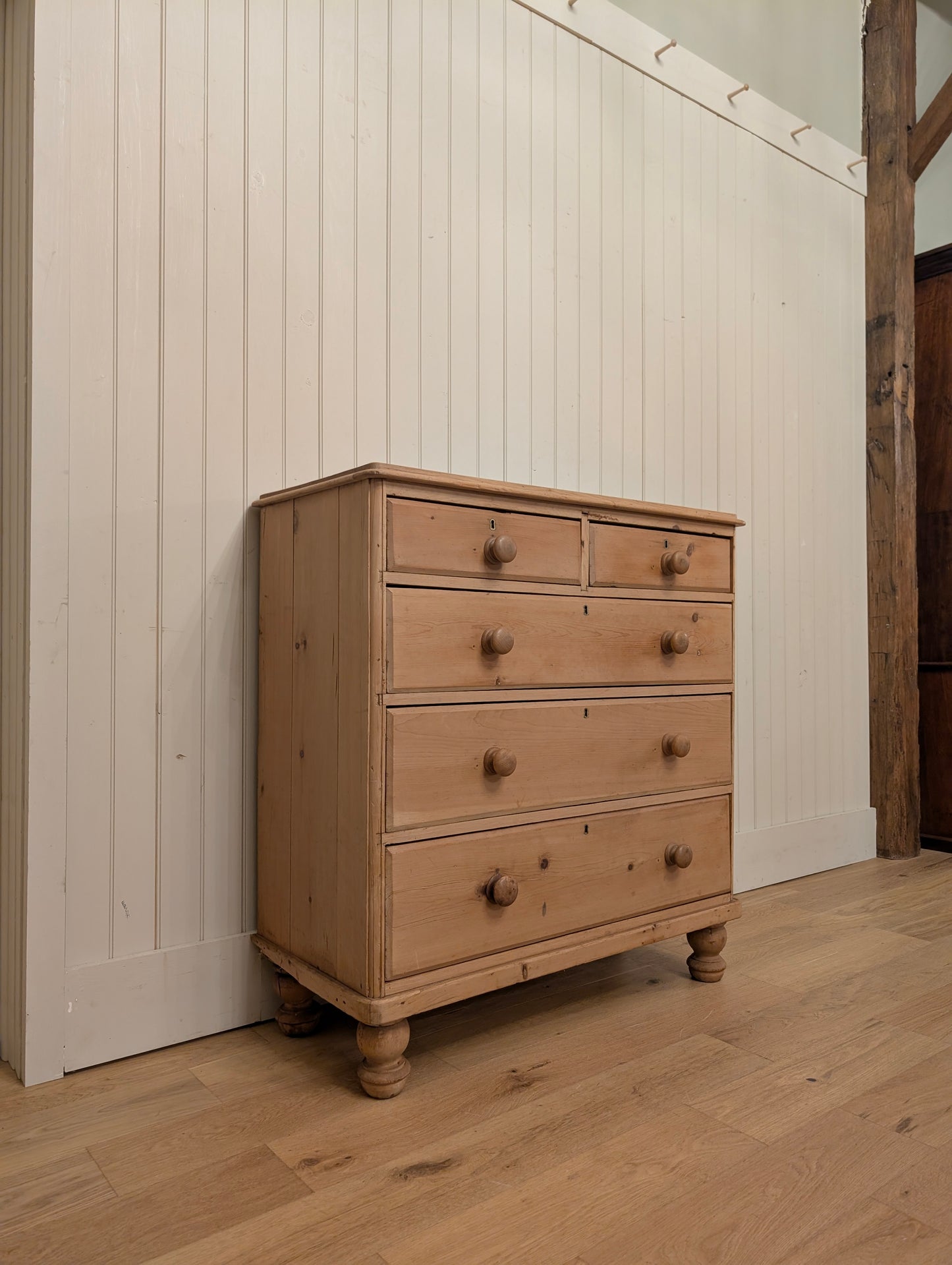 Handsome Pine 2 Over 3 Chest