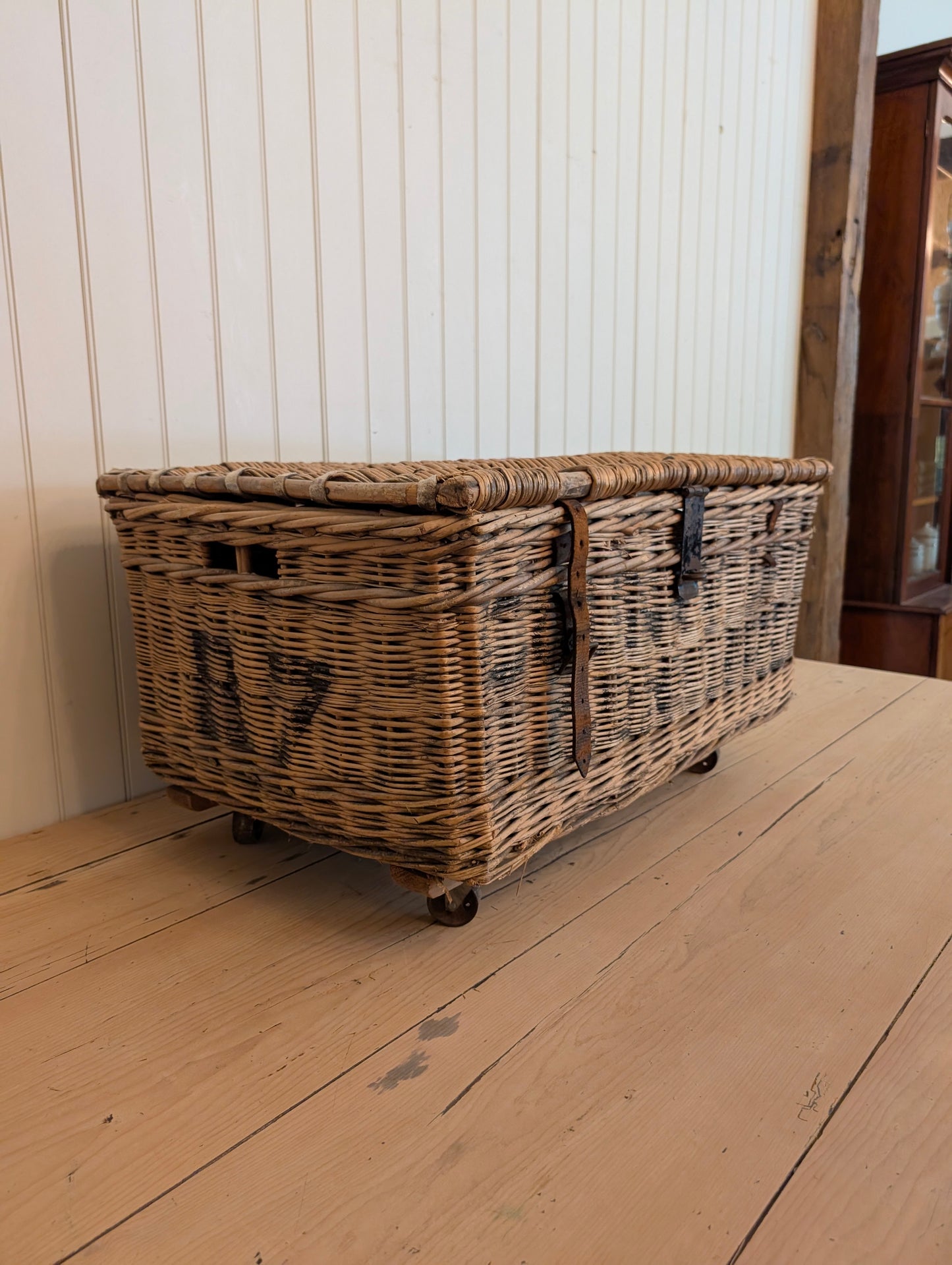English Laundry Basket County Laundry