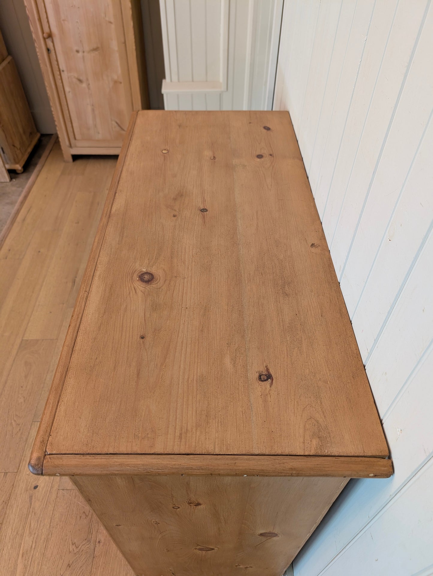 Honey Pine 2 Over 3 Chest