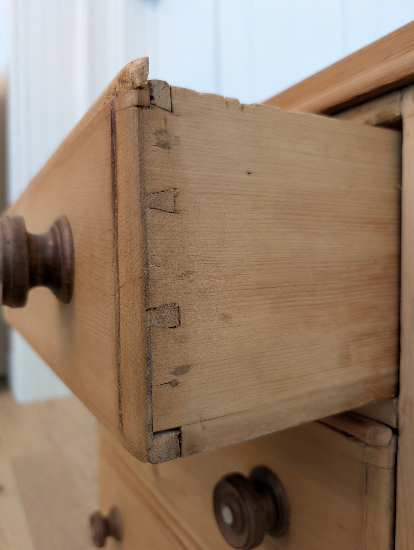 Petite 3 Drawer Chest