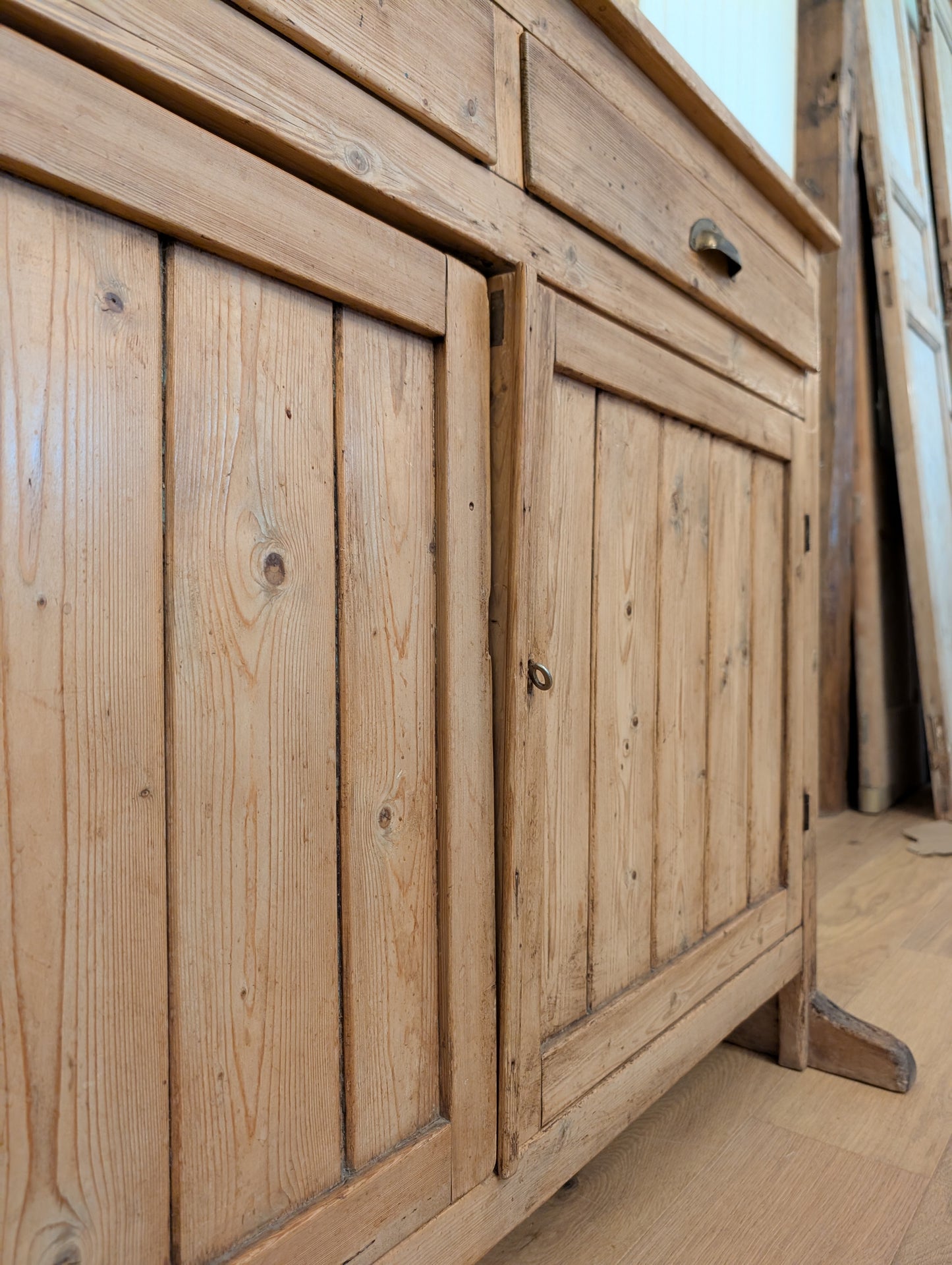 One Piece Irish Pine Hutch