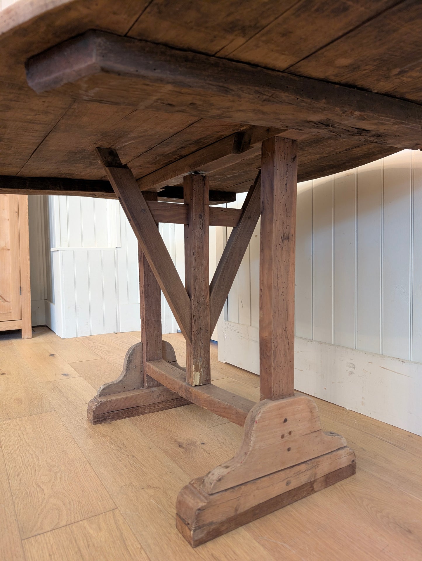 Oblong French Vineyard Table