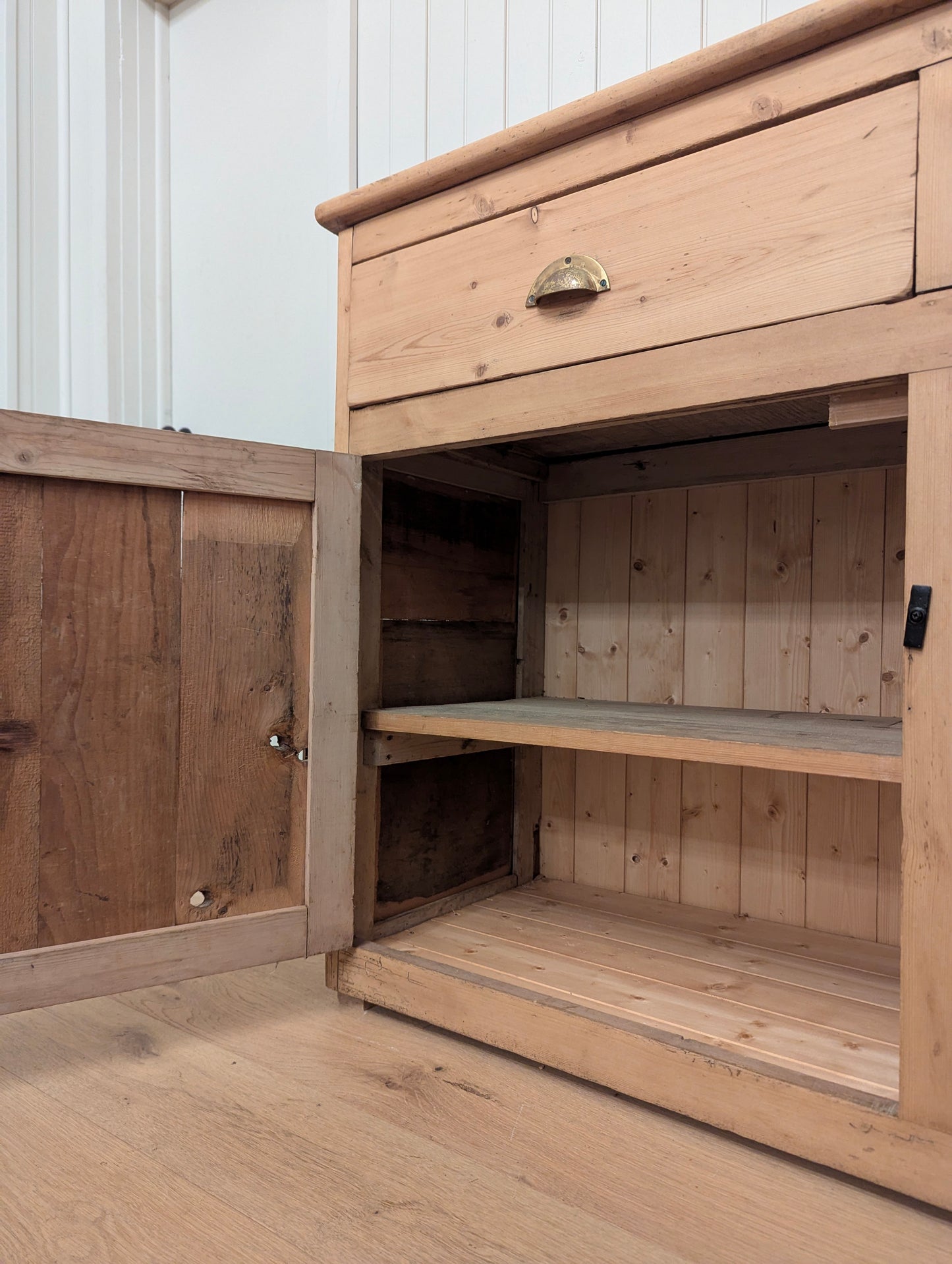 Stout Pine 2 Door Cupboard