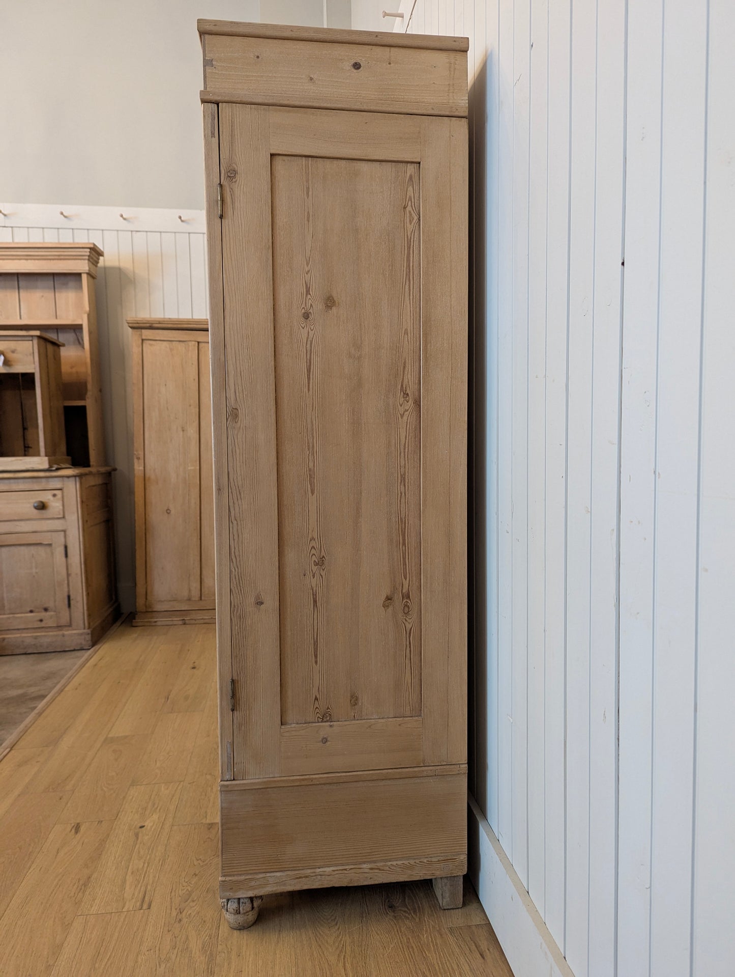 Double Door/Drawer Knockdown 1