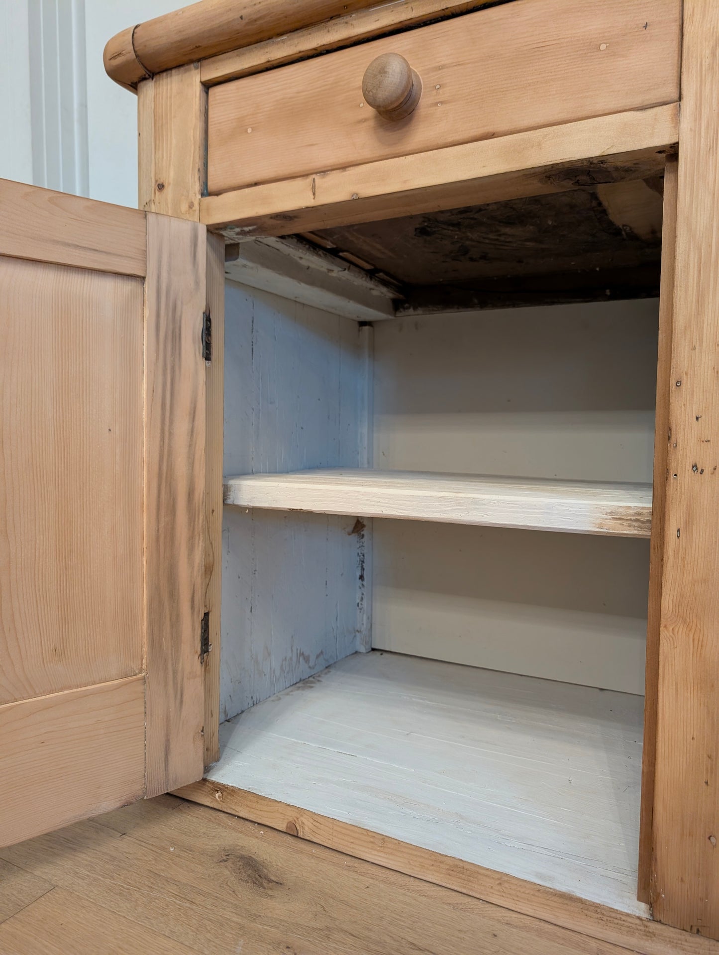 8ft Pine Scullery Cupboard