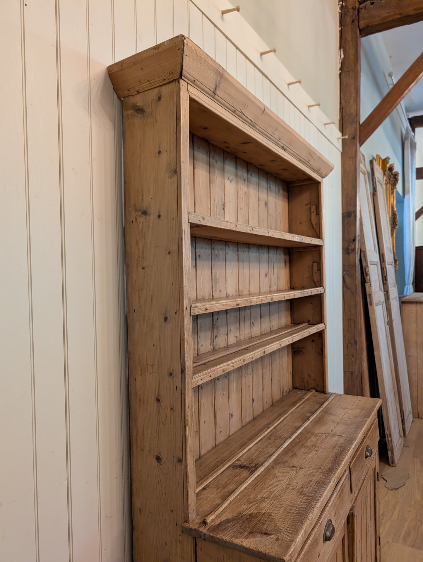 One Piece Irish Pine Hutch