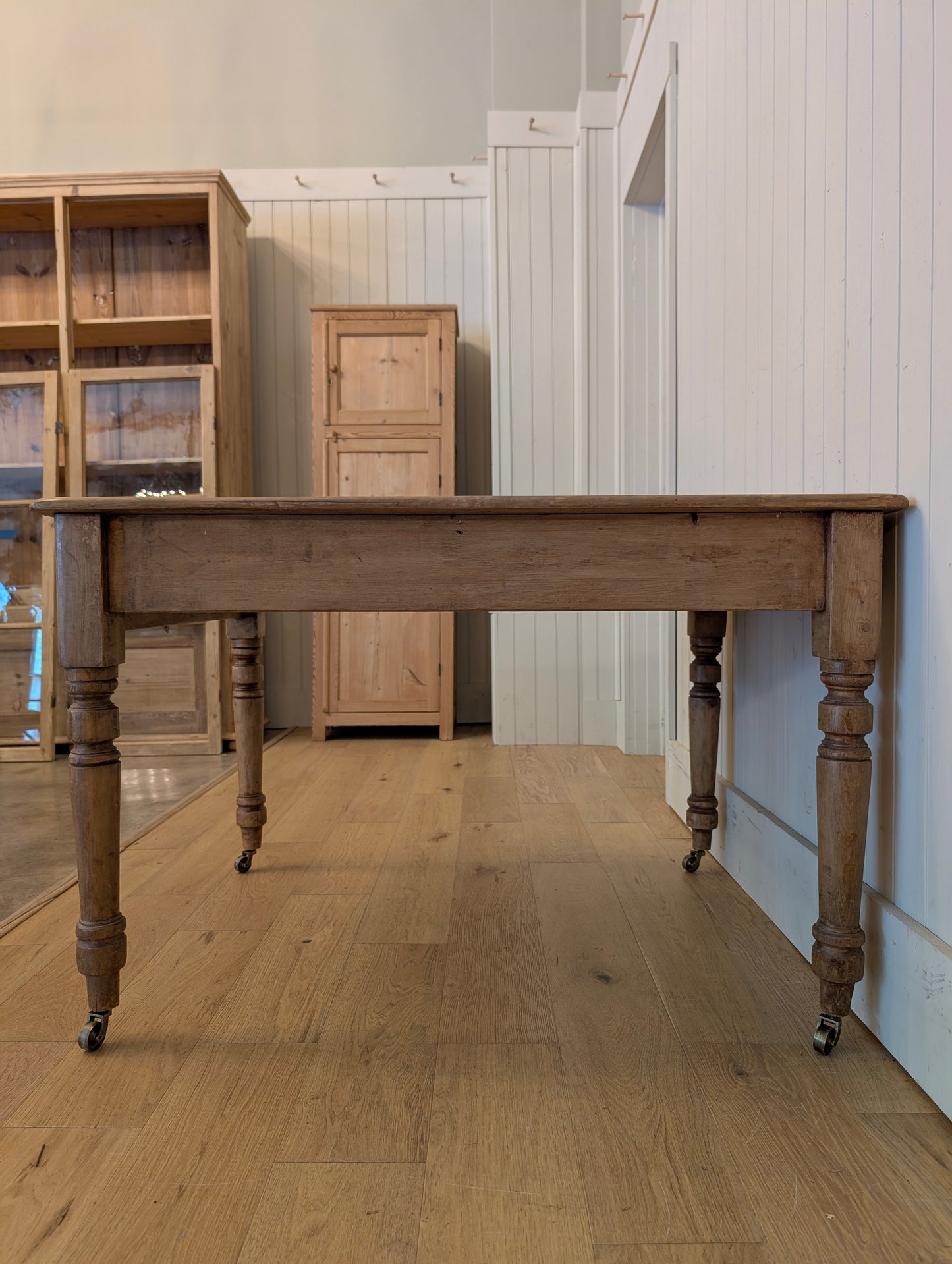 Single Drawer Pine Kitchen Table