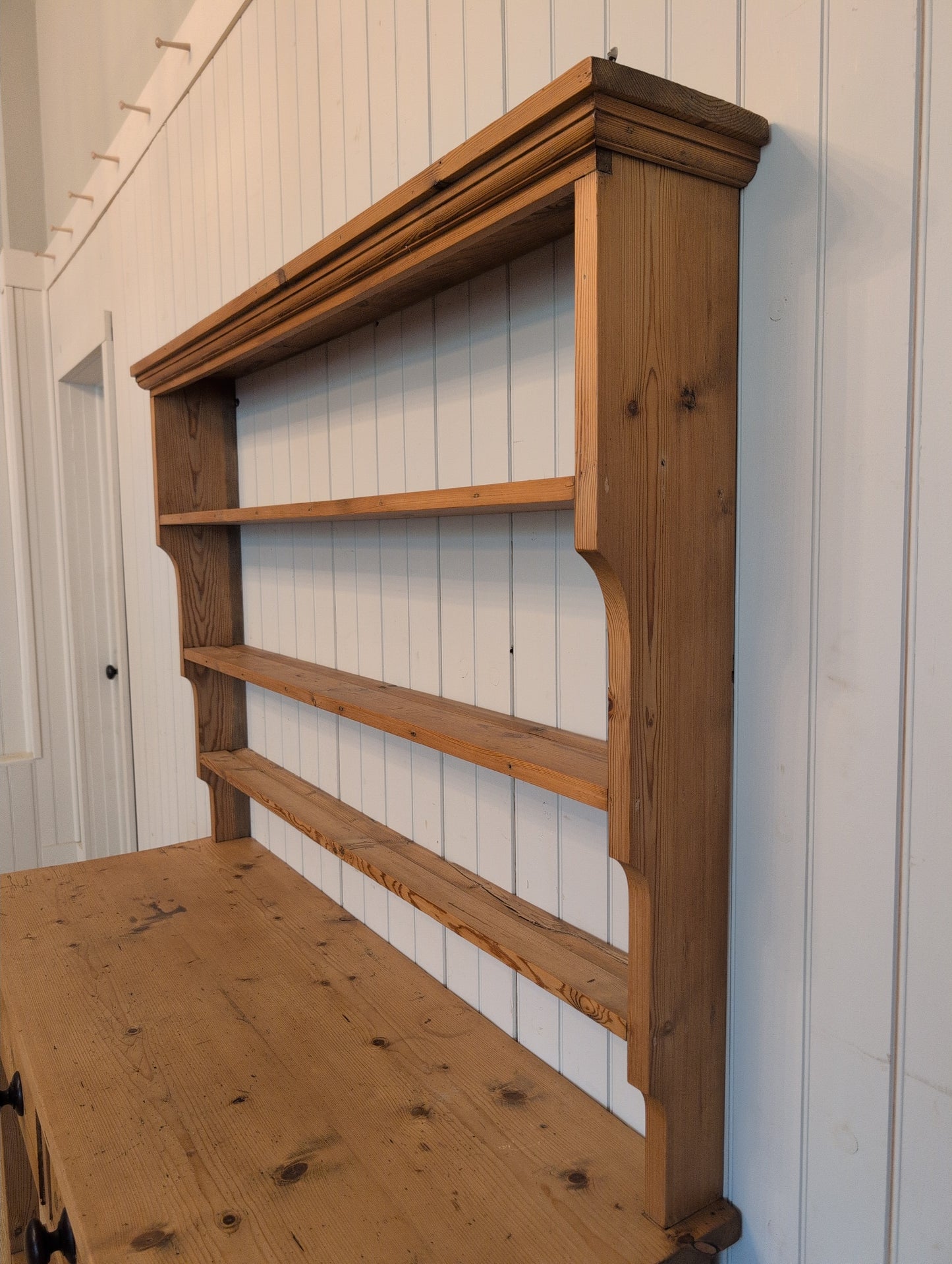 English Pine Potboard Hutch