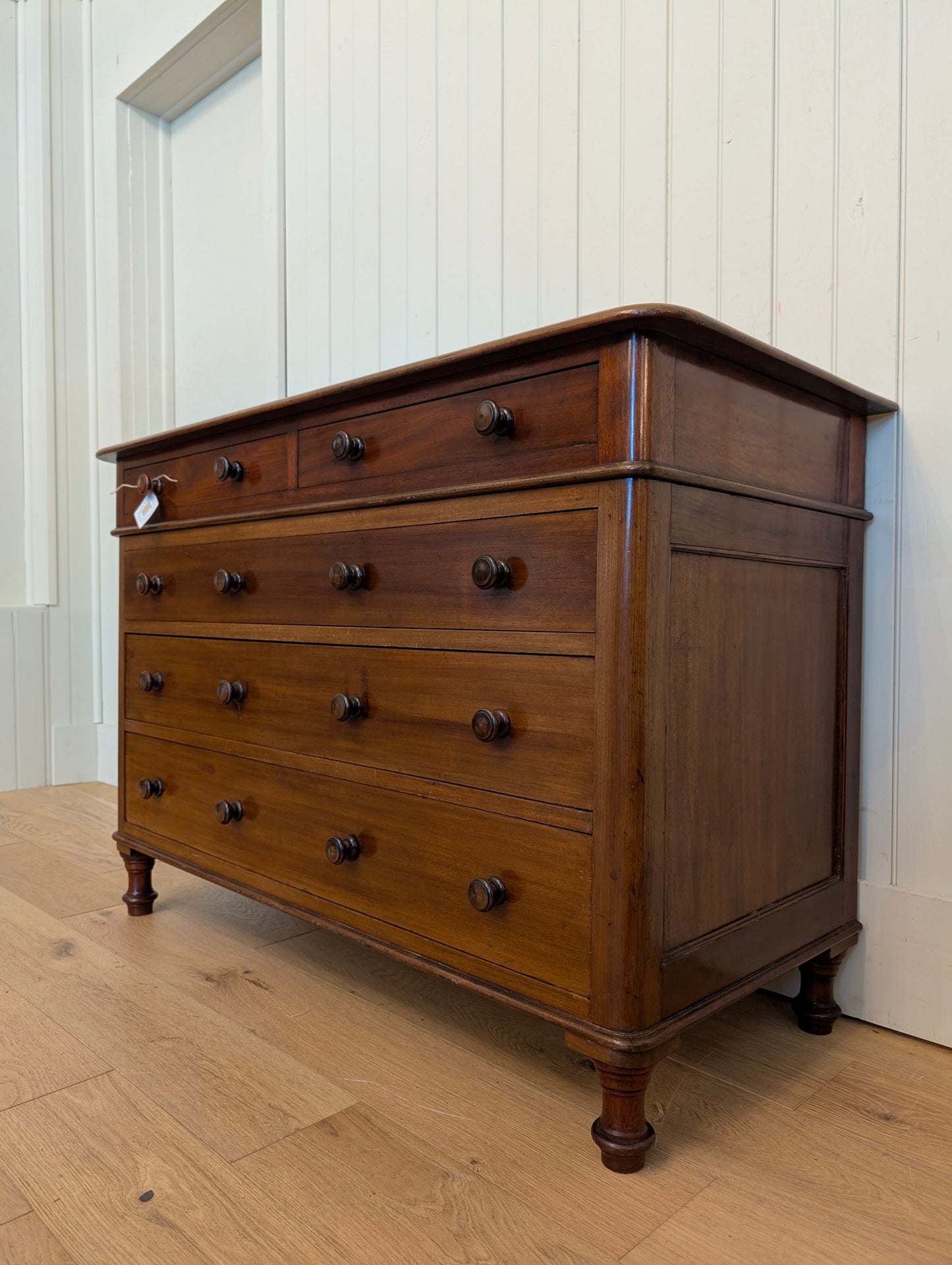 2 pc Mahogany Server