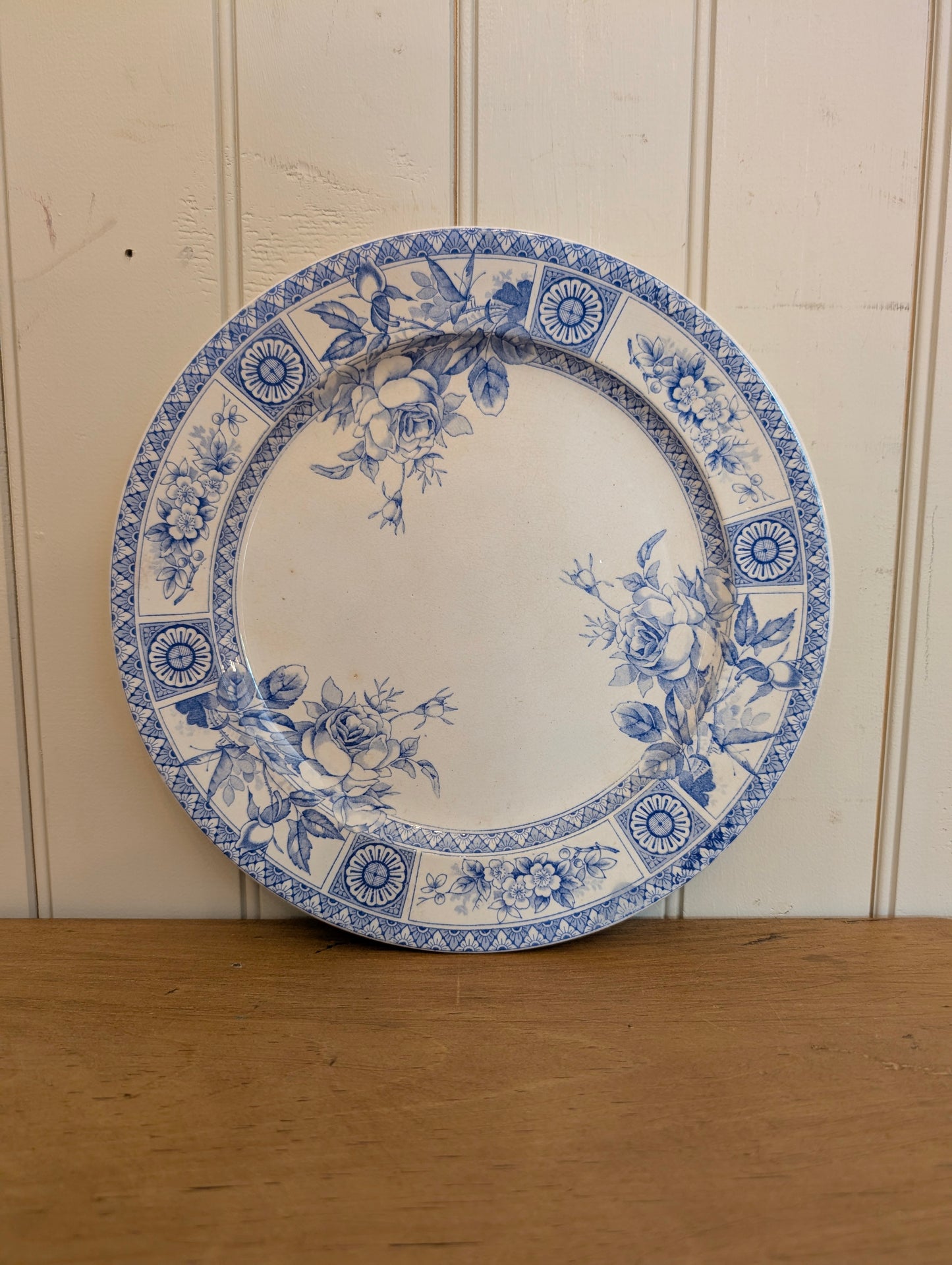 Wallis Gimson "Garfield" Dinner Plate C.1885 Lt. Blue