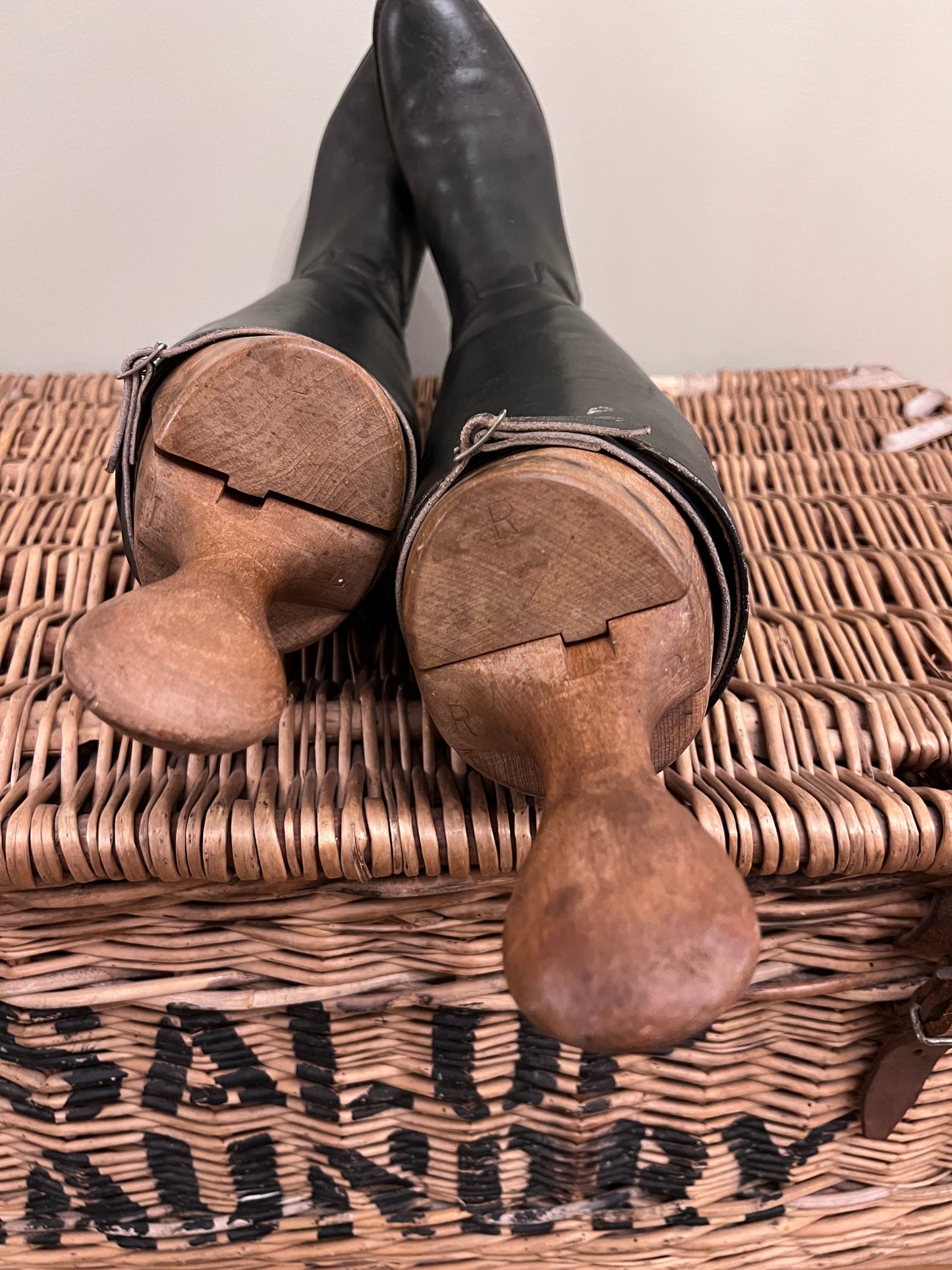 English Leather Riding Boots D
