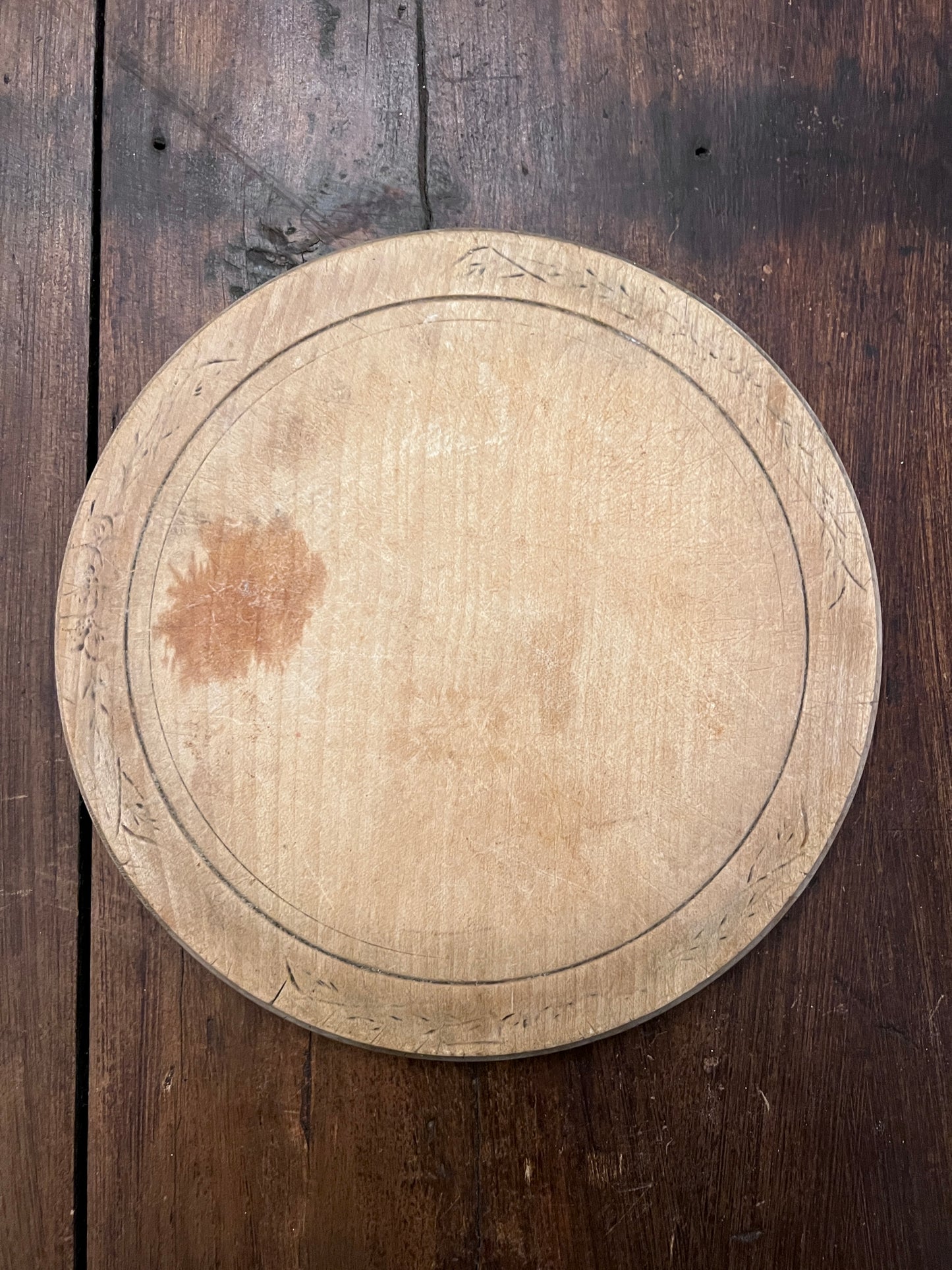 English Carved Breadboard