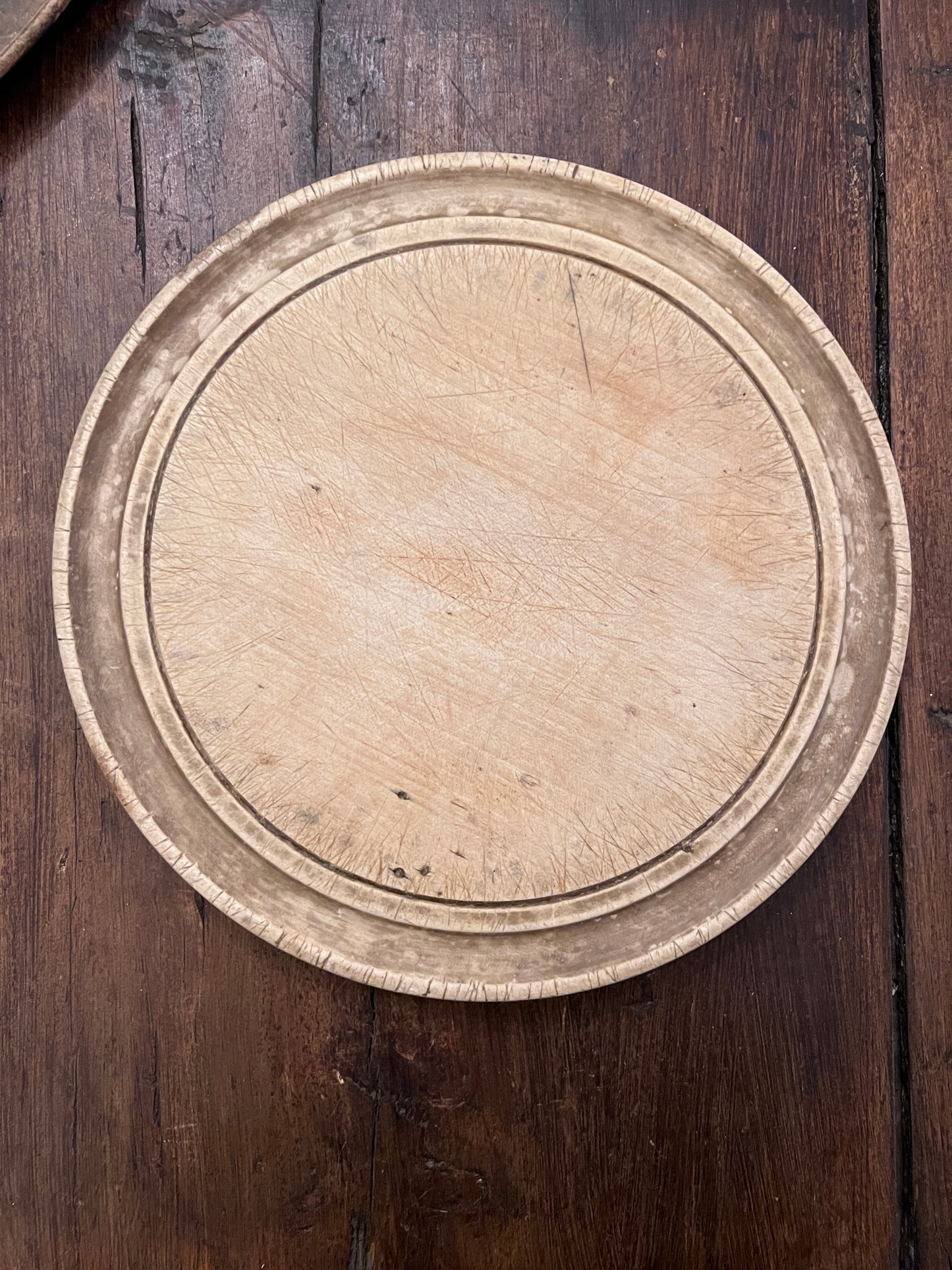 English Carved Breadboard
