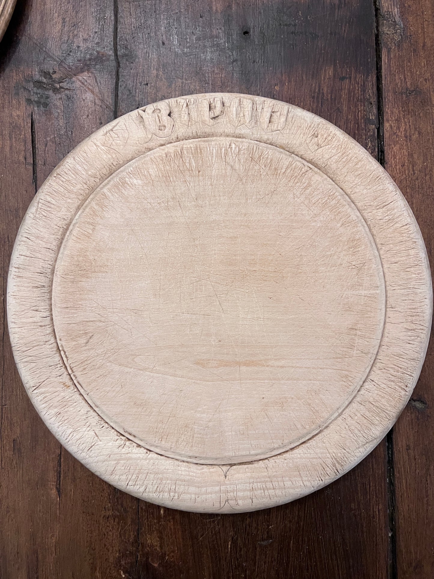 English Carved Breadboard